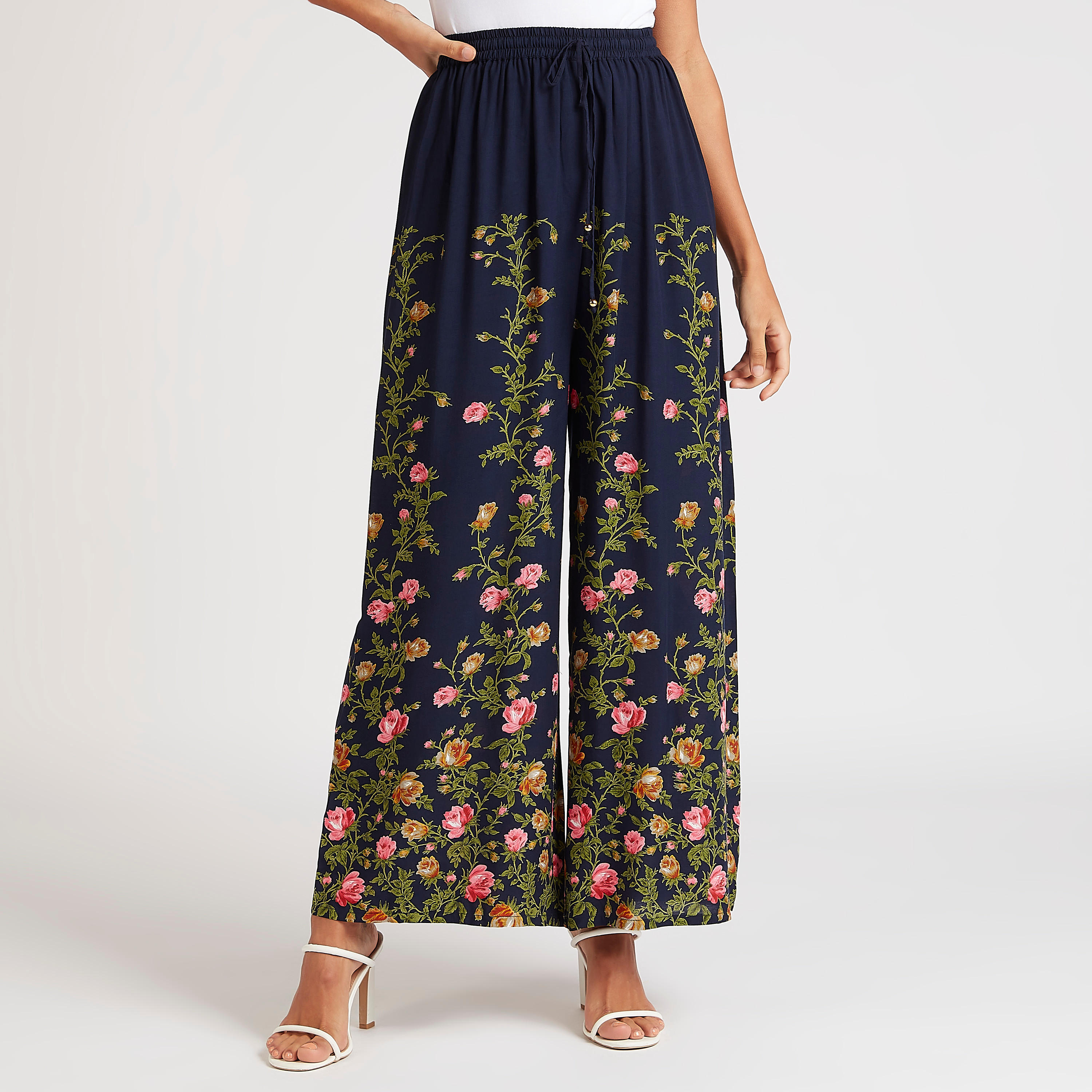 بنطلون واسع بخصر متوسط الارتفاع بطبعات أزهار وخصر مطّاطي-women-clothing-bottoms-trousers-image-1