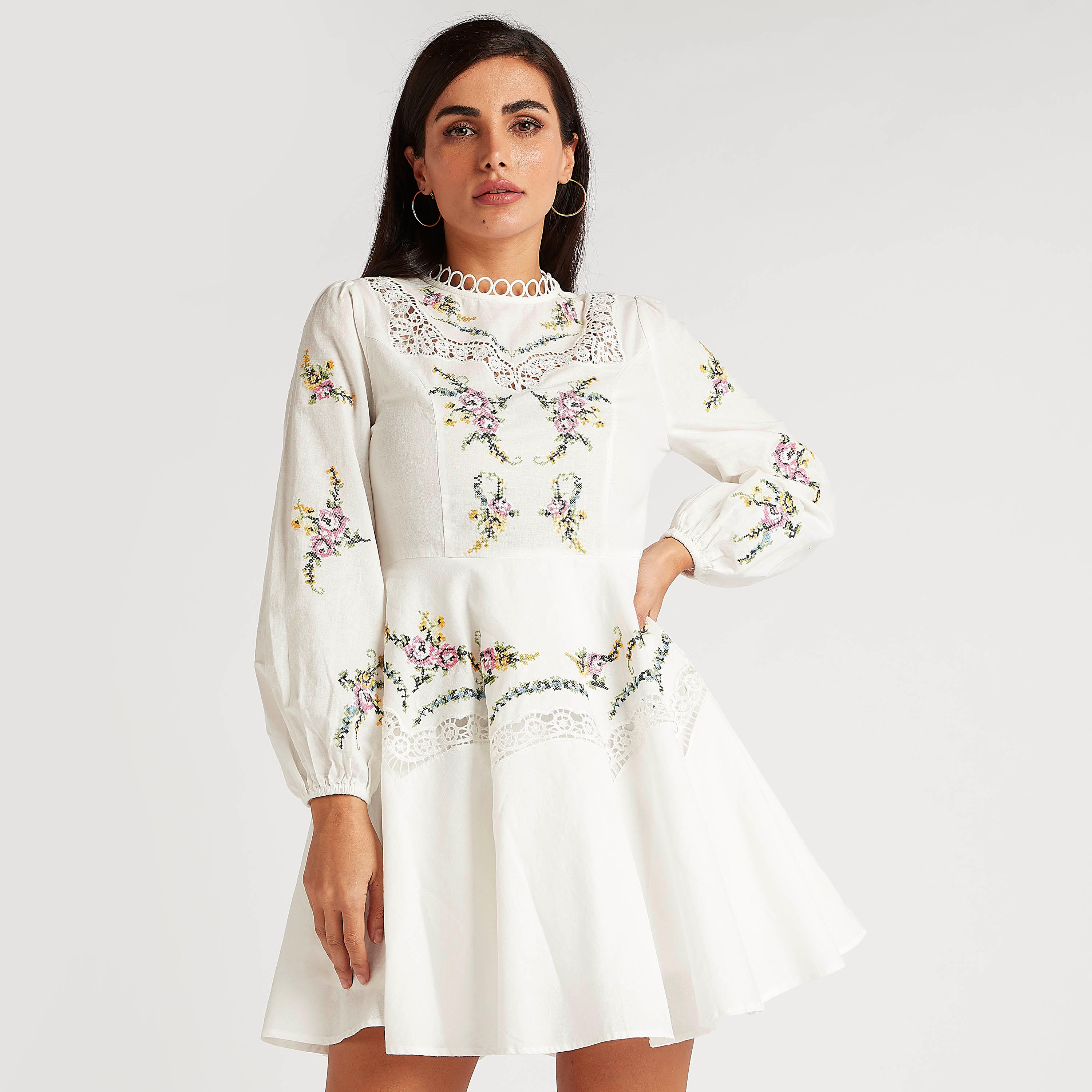 فستان إيه لاين مطرّز بأكمام طويلة منفوخة-women-clothing-dresses-image-8
