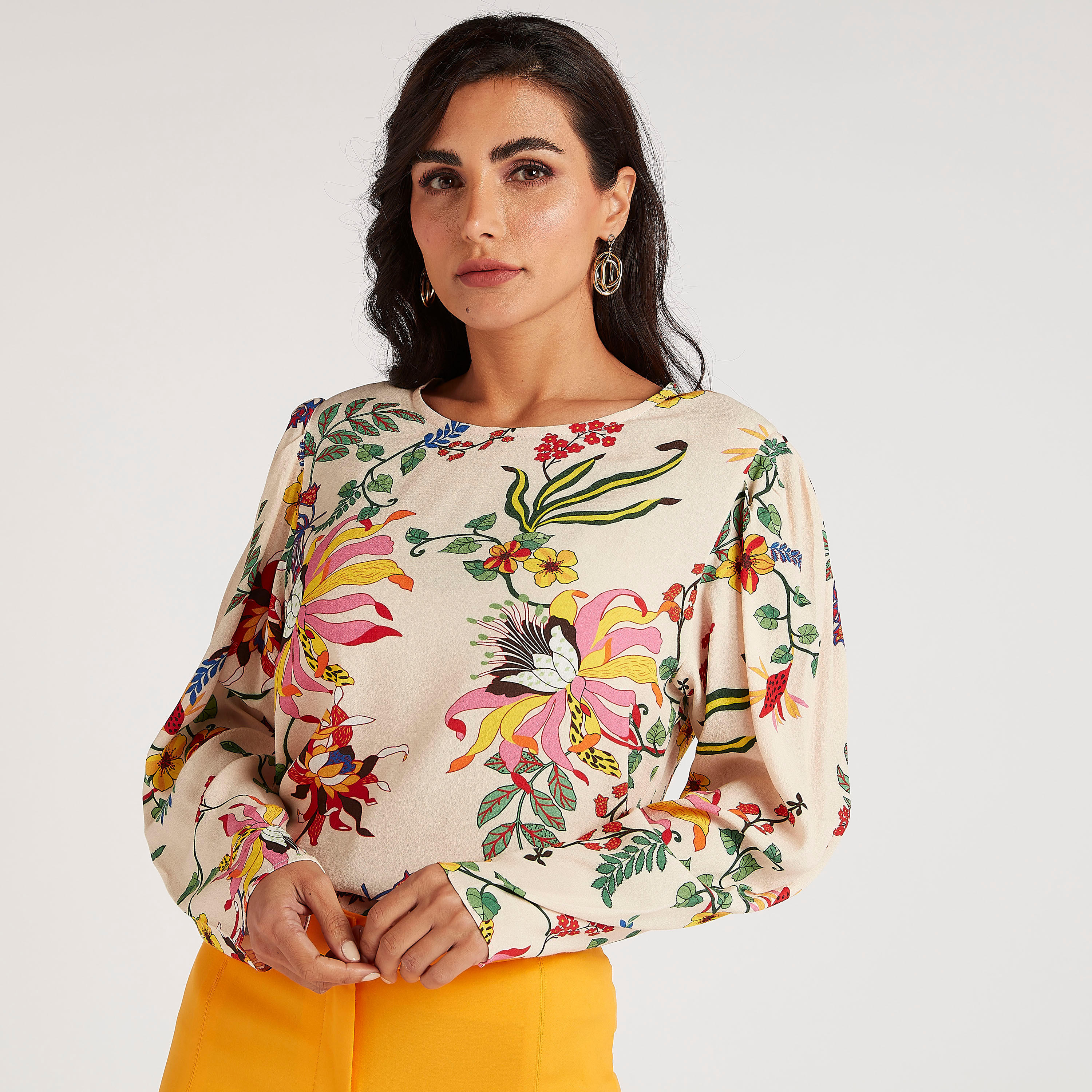 بلوزة بياقة مستديرة وأكمام طويلة وطبعات زهرية-women-clothing-shirtsandblouses-blouses-image-5