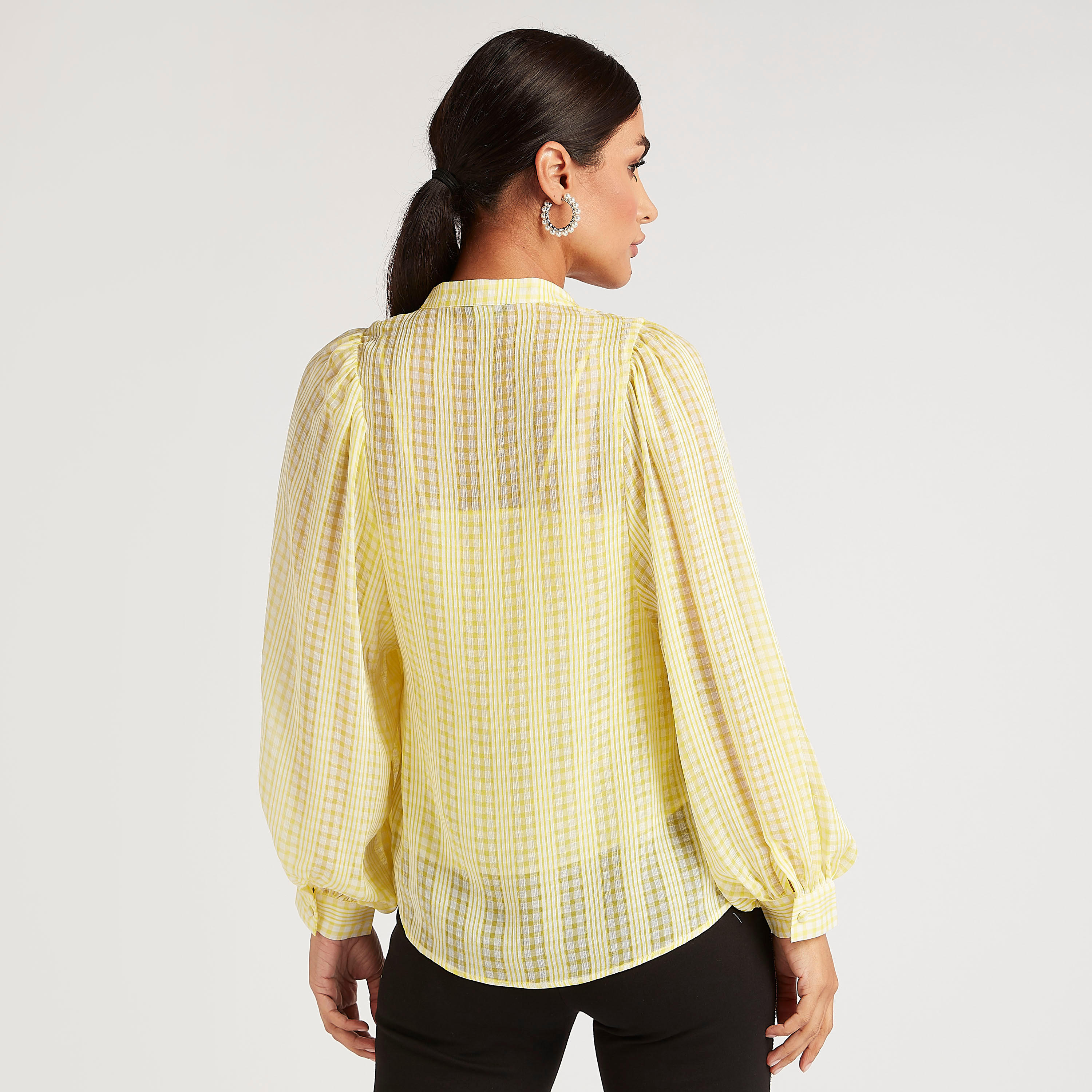 بلوزة كاروهات بياقة ماندارين وأكمام بيشوب-women-clothing-shirtsandblouses-blouses-image-4
