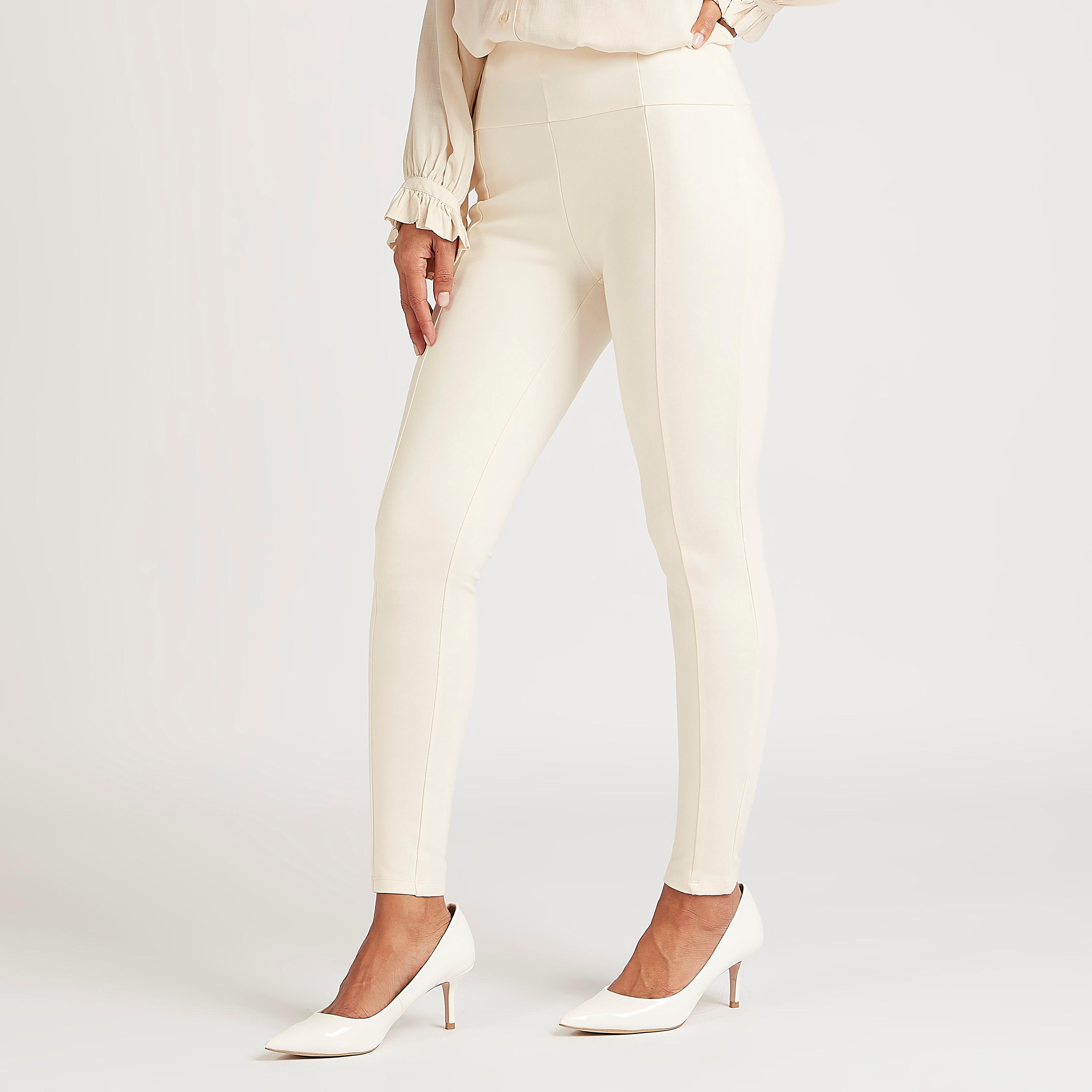 بنطلون تريقنز سليم فيت سادة بخصر متوسّط الارتفاع-women-clothing-bottoms-leggings-image-4