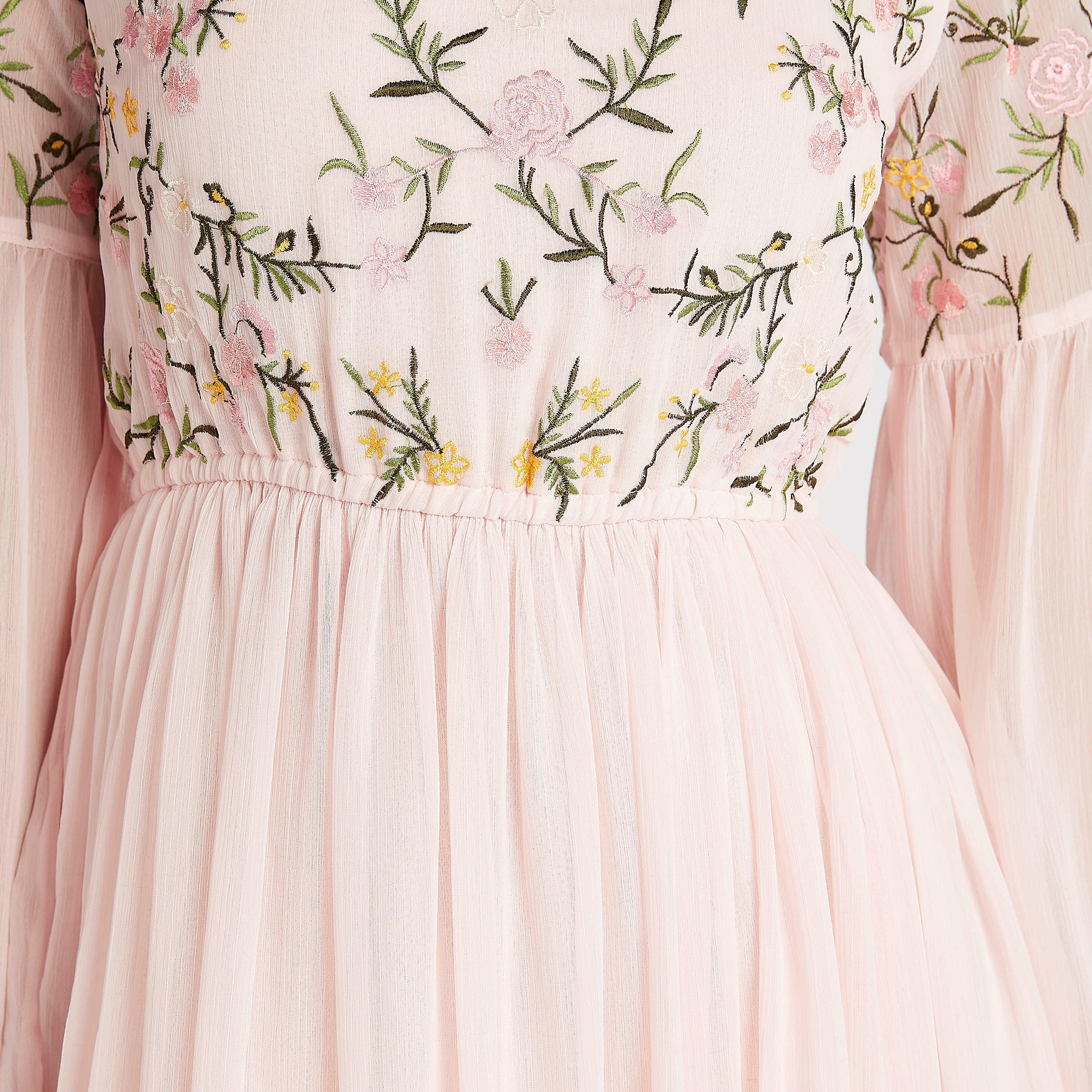 فستان إيه لاين طويل مطرّز بأكمام واسعة-women-clothing-dresses-image-3