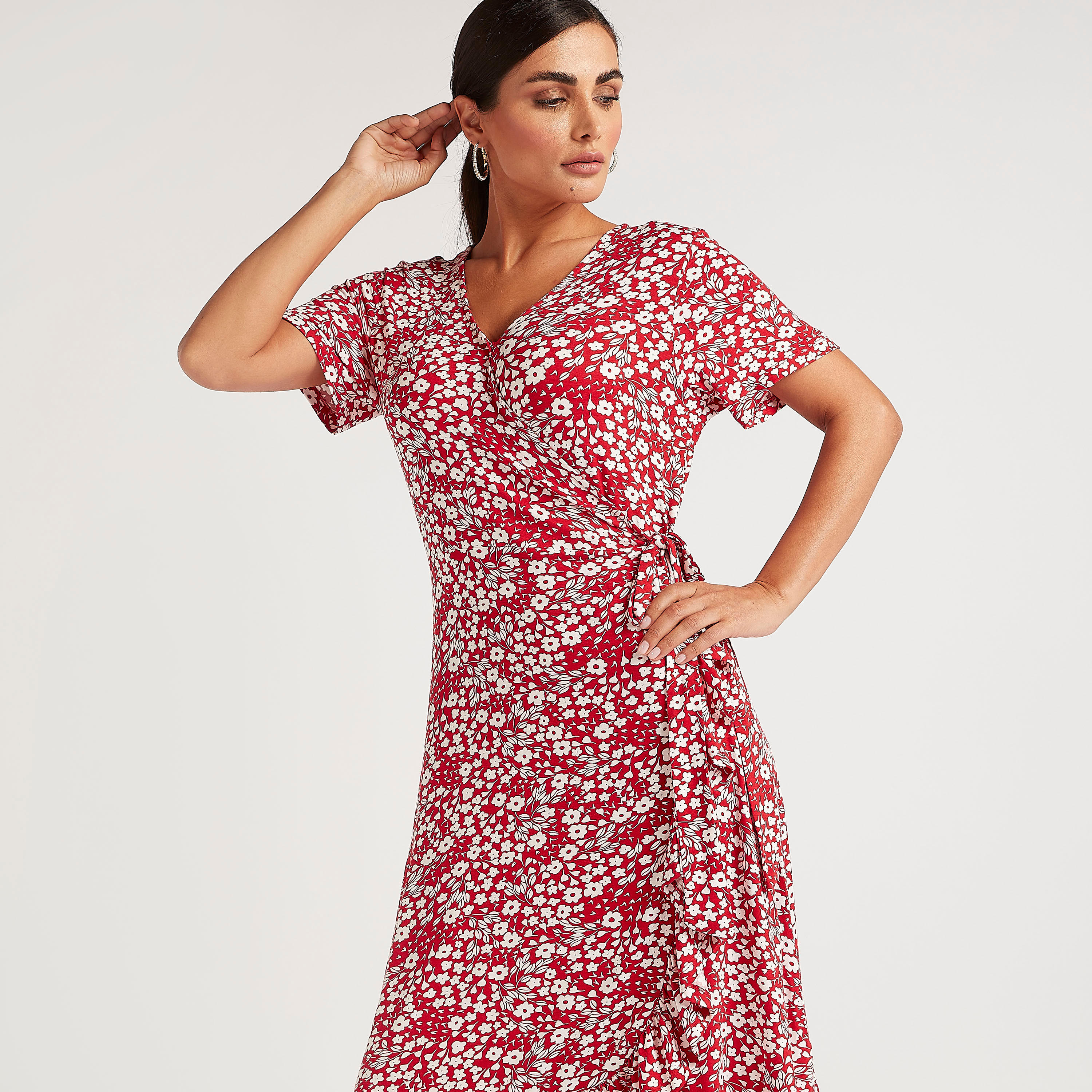 فستان ملفوف ميدي بطبعات أزهار وأطراف بكشكشة-women-clothing-dresses-image-2