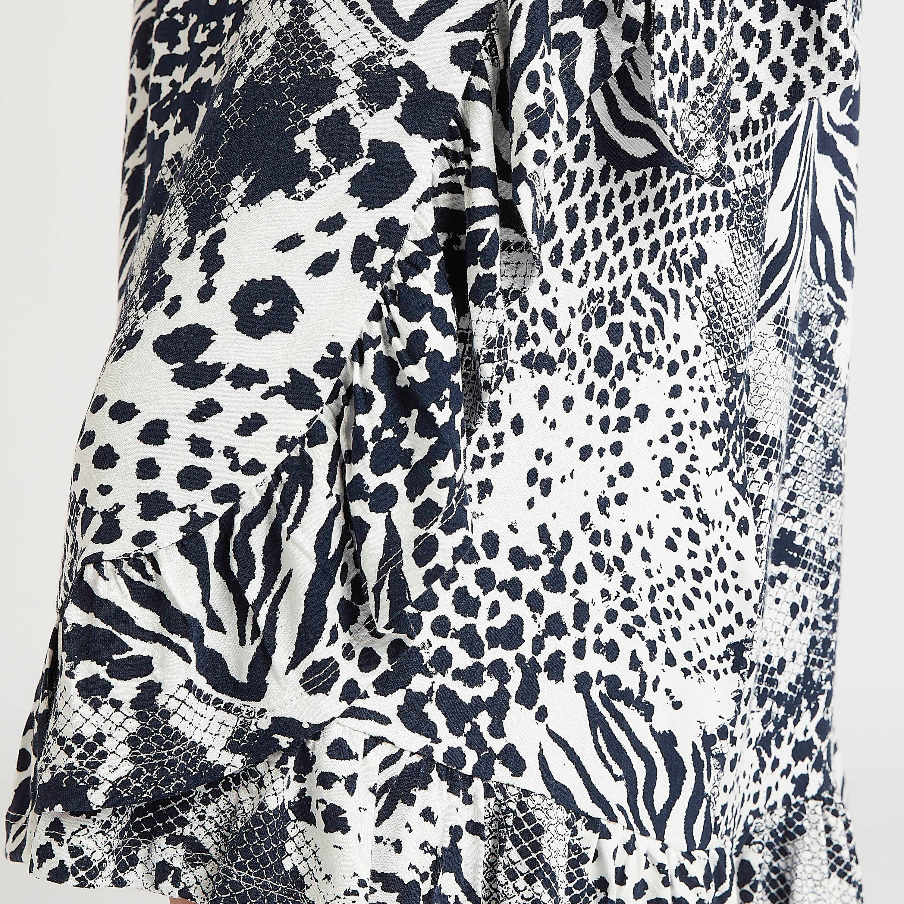 فستان ميدي ملفوف بطبعات حيوانات وأكمام قصيرة-women-clothing-dresses-image-5