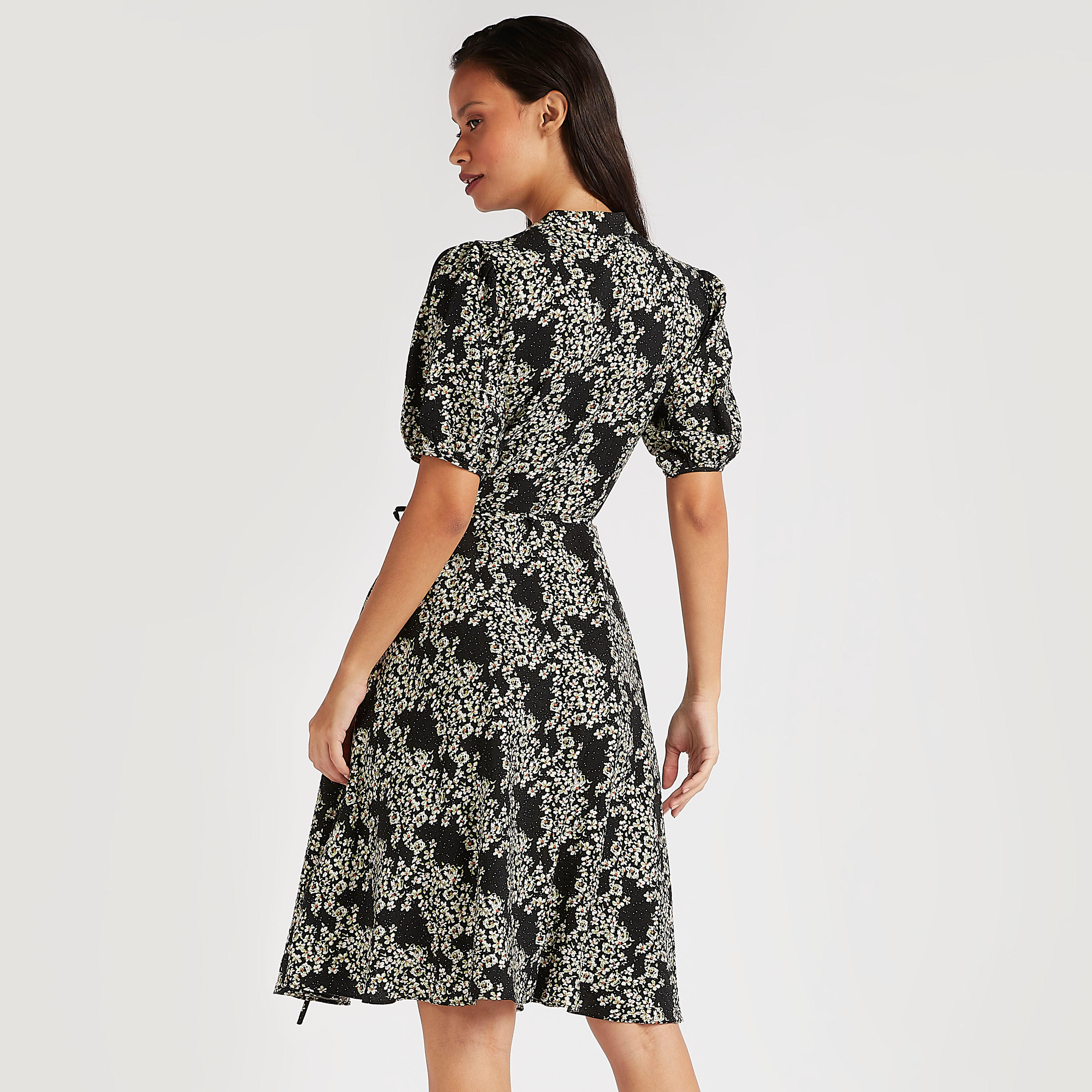 فستان ميدي إيه لاين بطبعات أزهار وأكمام قصيرة منفوخة-women-clothing-dresses-image-4