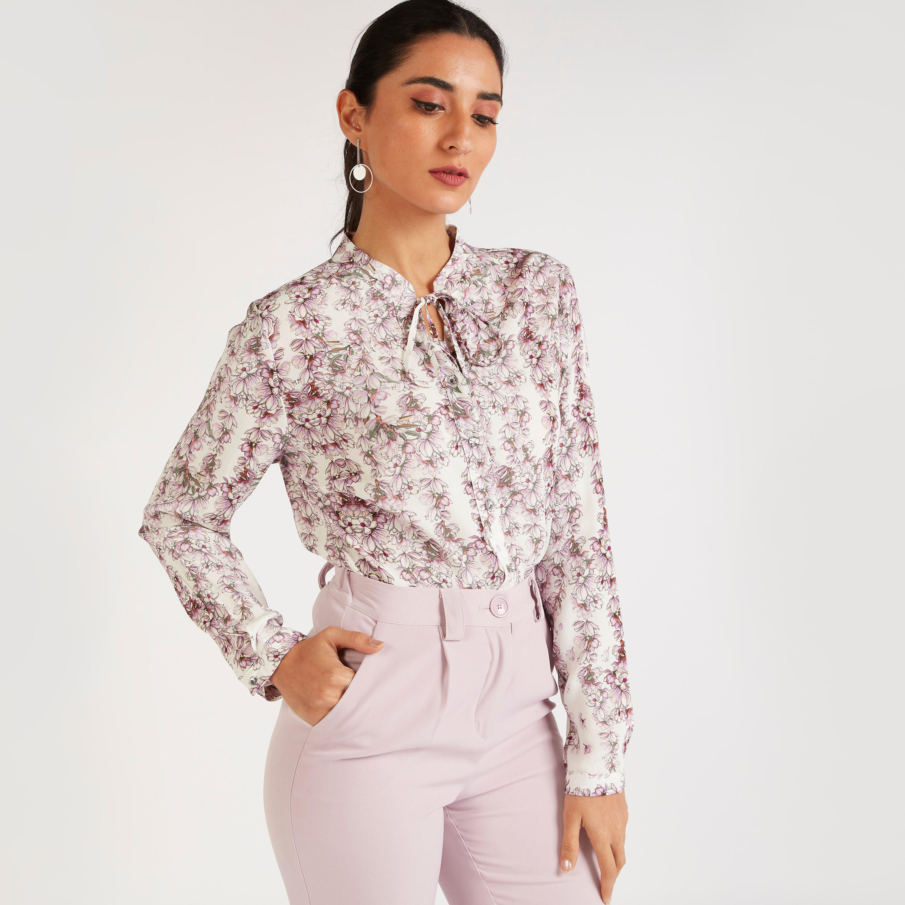 بلوزة بياقة ماندارين وأكمام طويلة وطبعات زهرية-women-clothing-shirtsandblouses-blouses-image-7
