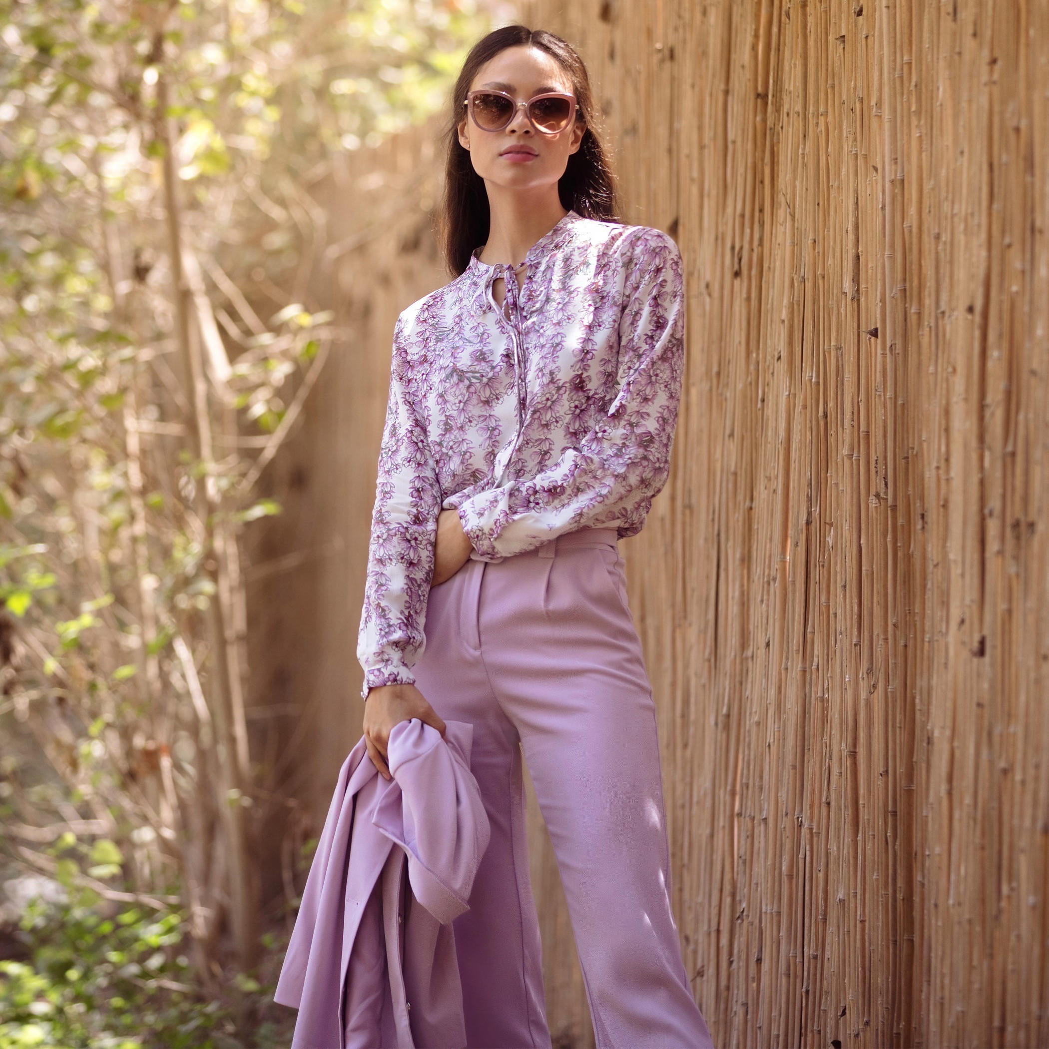 بلوزة بياقة ماندارين وأكمام طويلة وطبعات زهرية-women-clothing-shirtsandblouses-blouses-image-1