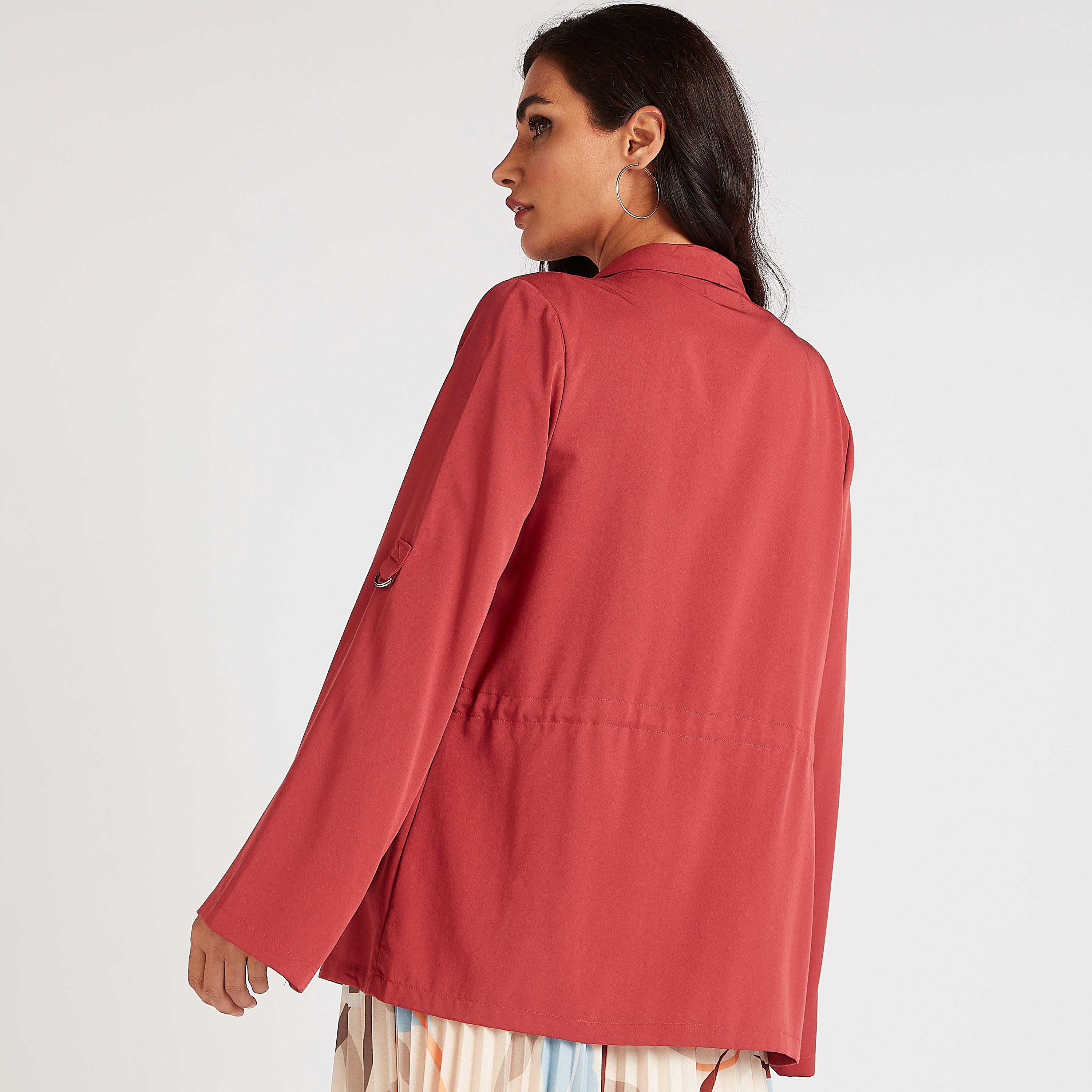 جاكيت خفيف سادة برباط خصر وأكمام قابلة للتّعديل-women-winterwear-coatsandjackets-jackets-image-3