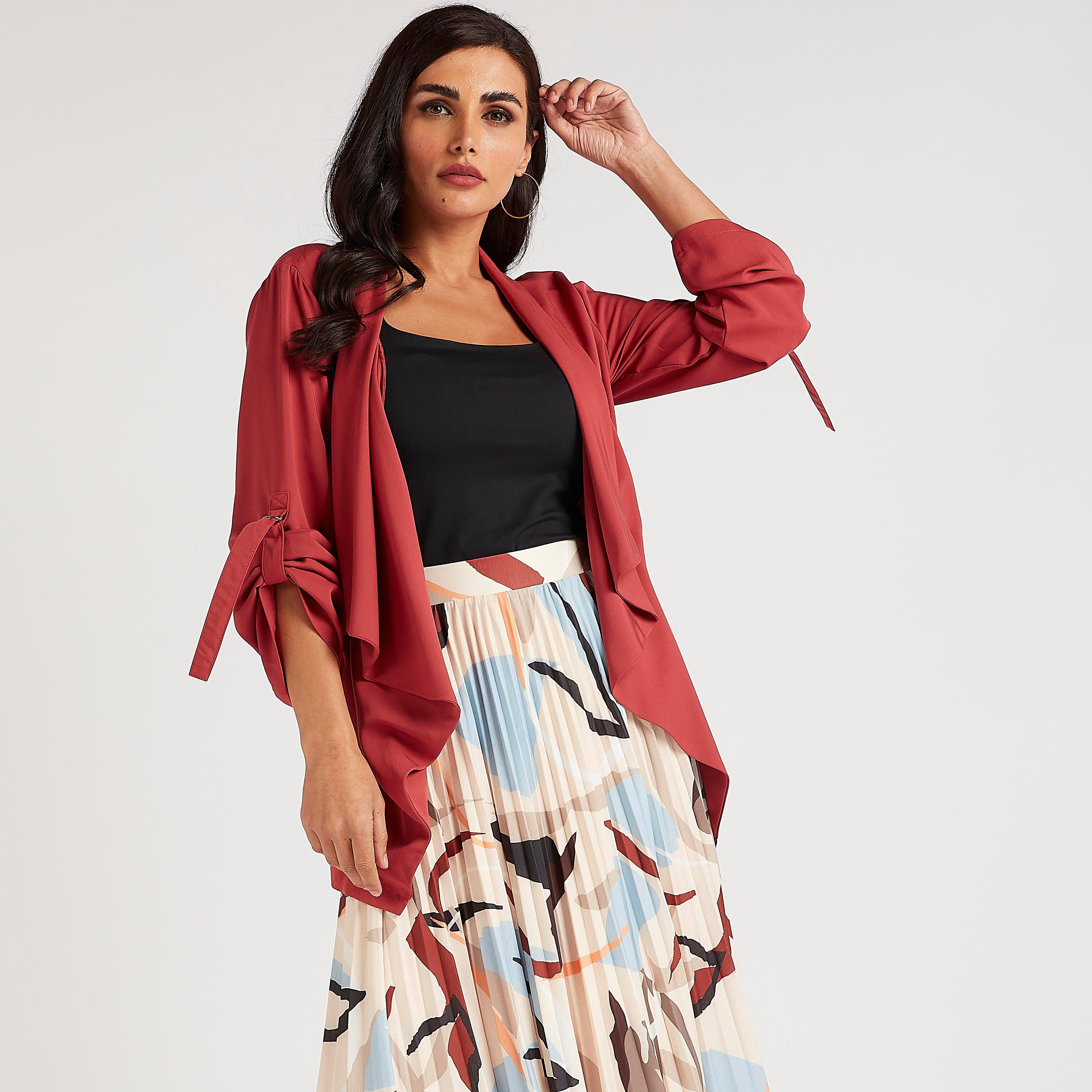 جاكيت خفيف سادة برباط خصر وأكمام قابلة للتّعديل-women-winterwear-coatsandjackets-jackets-image-2