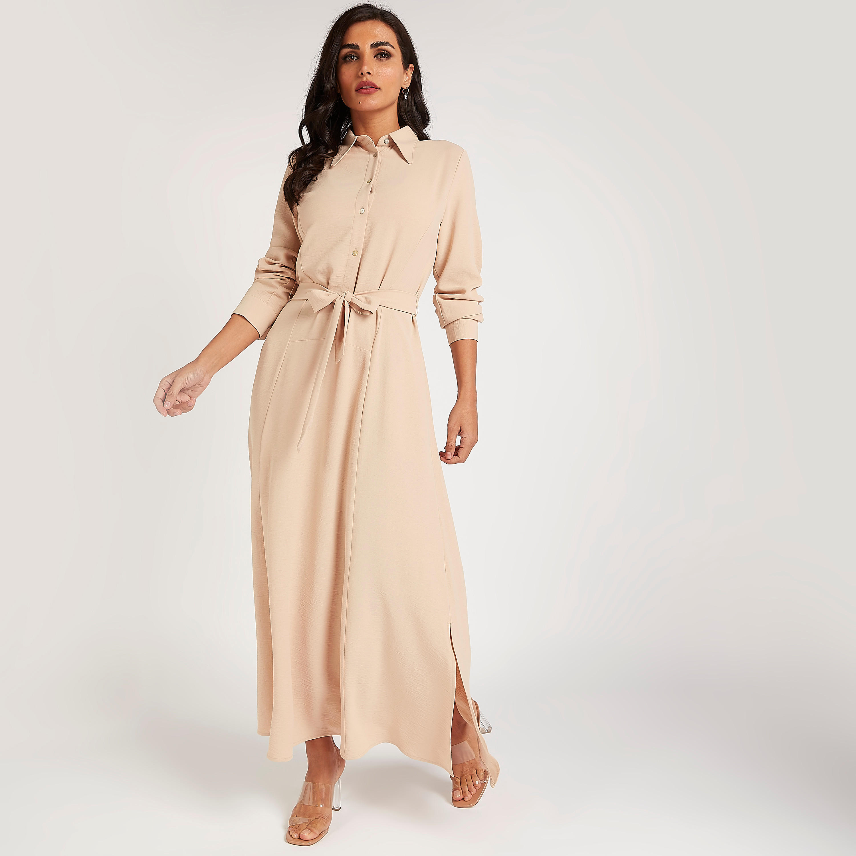 فستان قميص طويل بارز الملمس بياقة عادية ورباط وفتحة-women-clothing-dresses-image-7