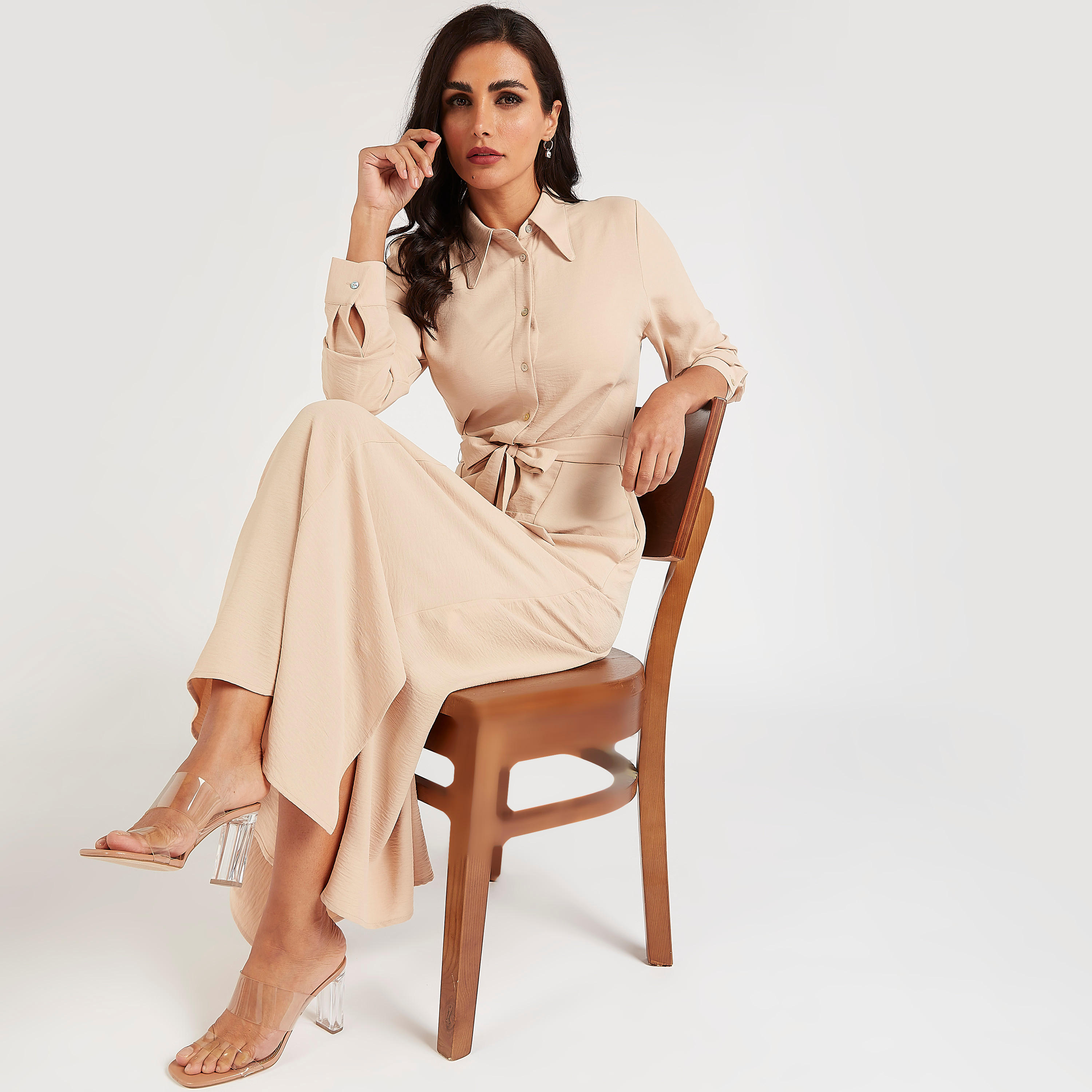 فستان قميص طويل بارز الملمس بياقة عادية ورباط وفتحة-women-clothing-dresses-image-6