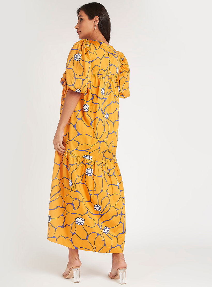 فستان ميدي إيه لاين متعدّد الطبقات بطبعات أزهار وأكمام منفوخة-women-clothing-dresses-image-4