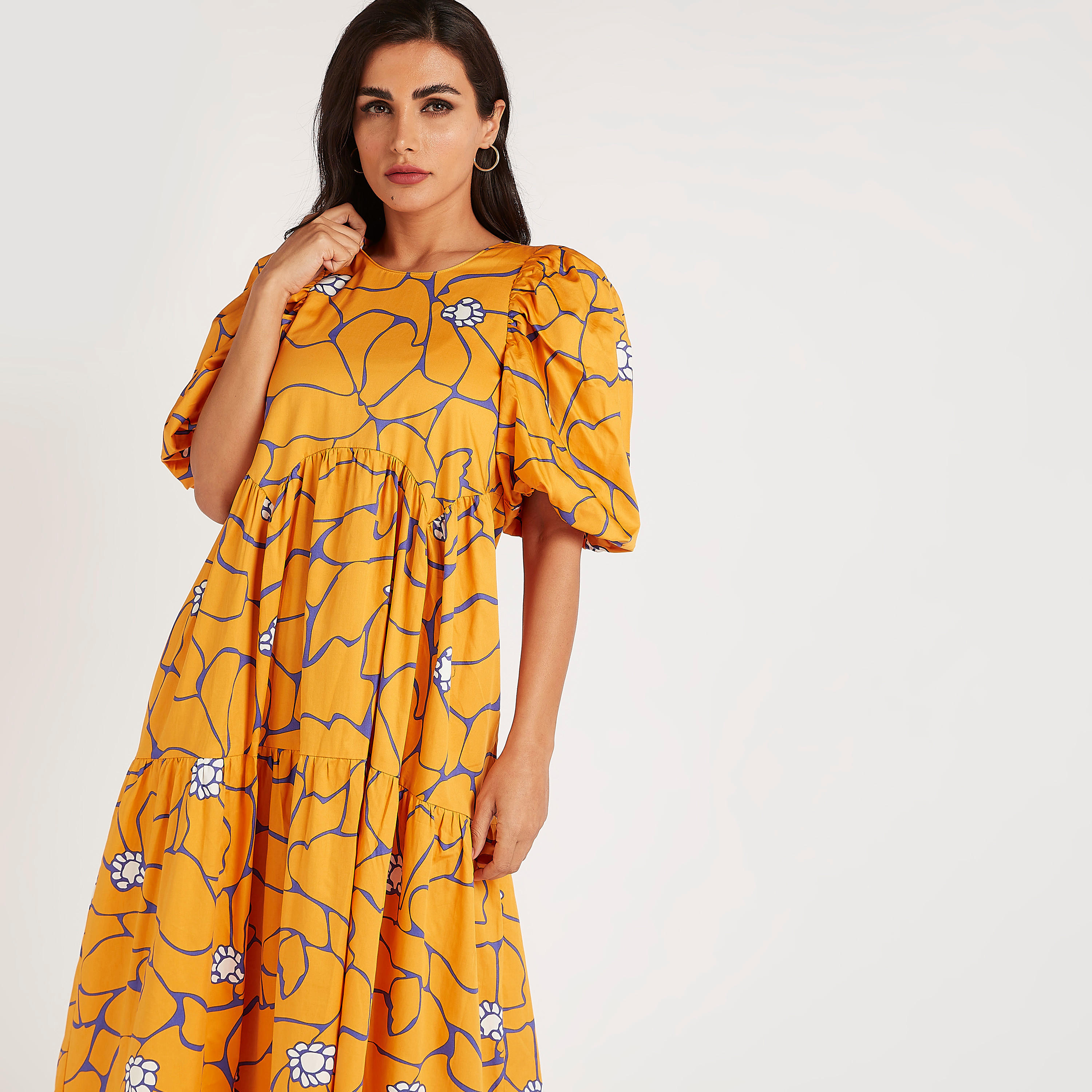 فستان ميدي إيه لاين متعدّد الطبقات بطبعات أزهار وأكمام منفوخة-women-clothing-dresses-image-5