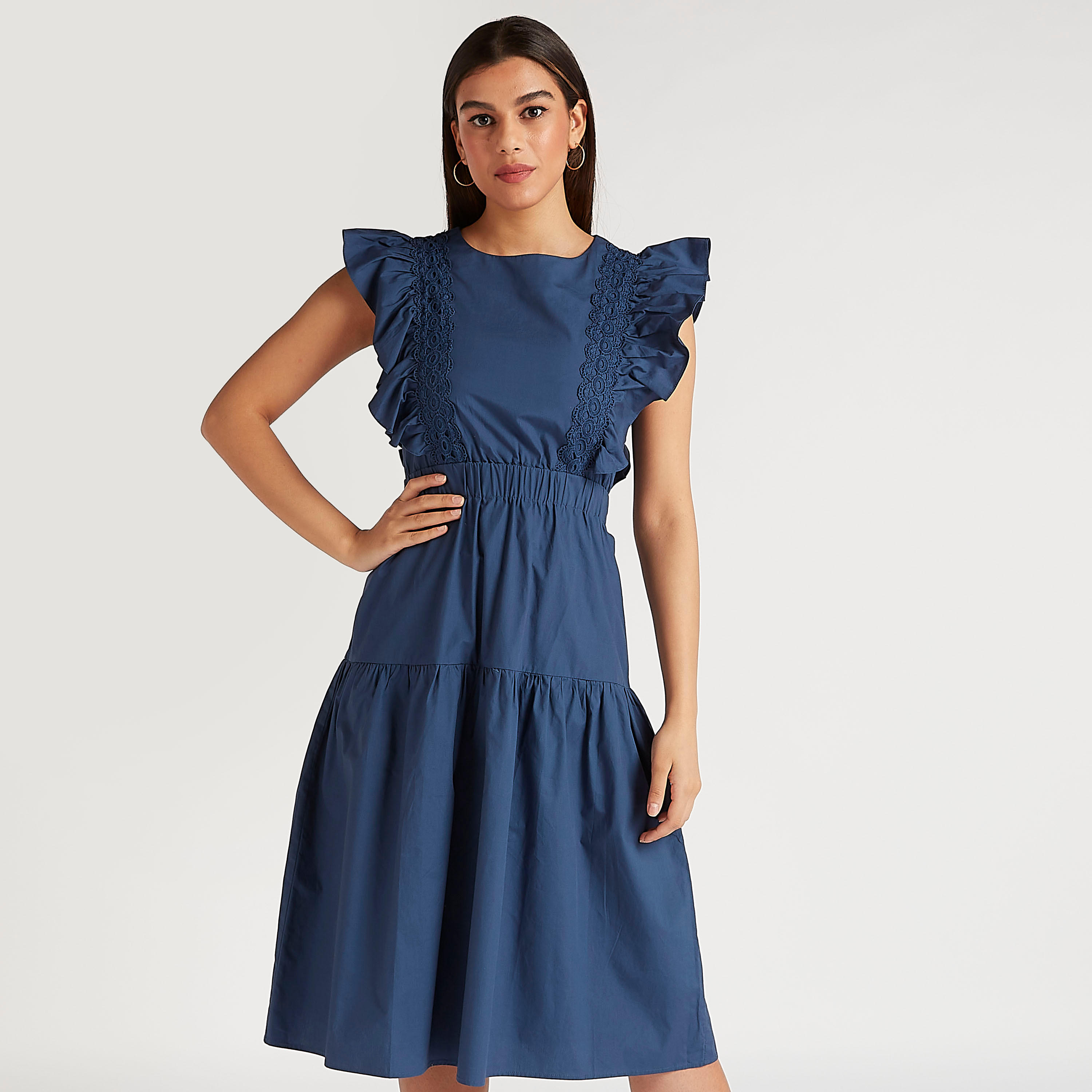 فستان إيه لاين ميدي بأكمام كاب وتفاصيل دانتيل-women-clothing-dresses-image-1