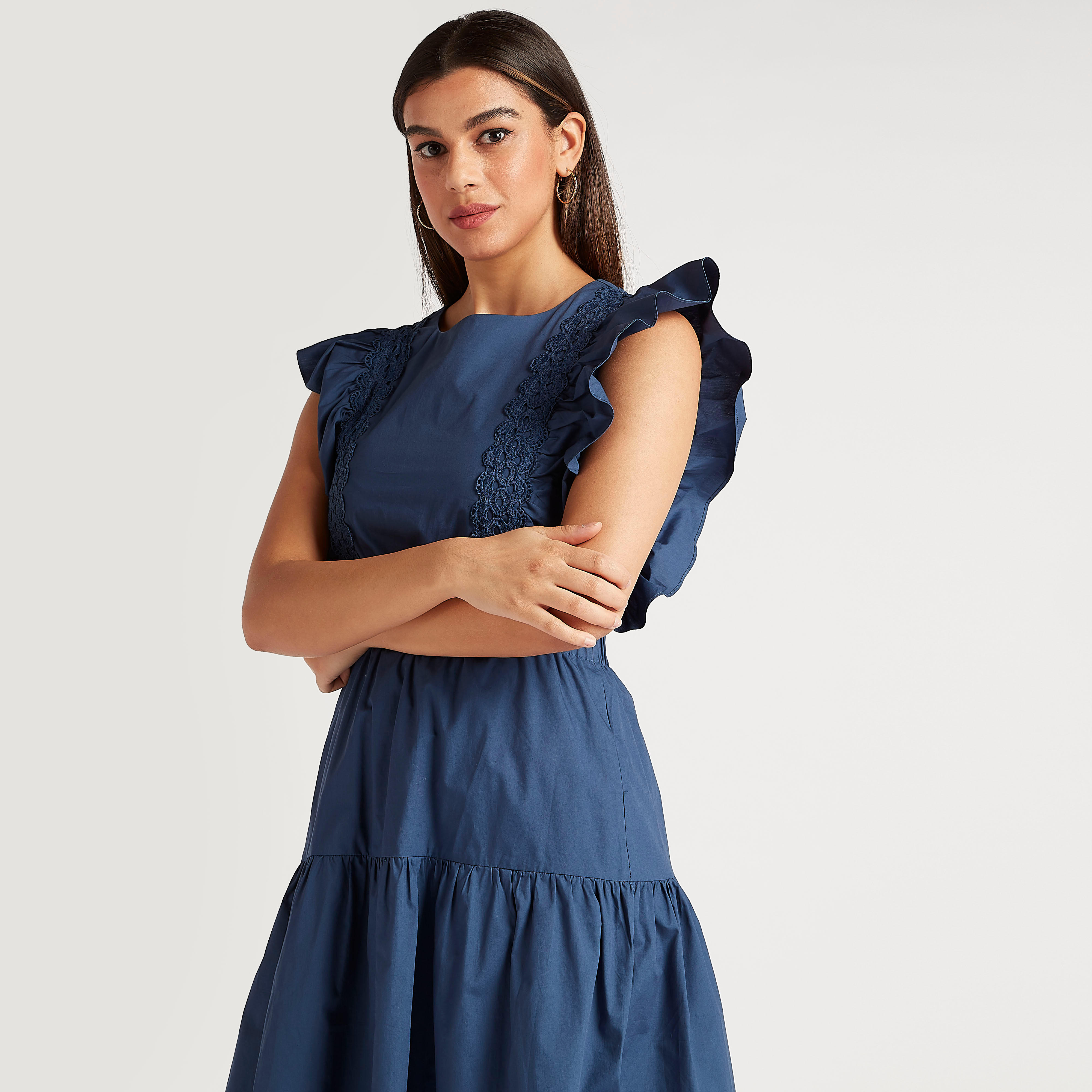 فستان إيه لاين ميدي بأكمام كاب وتفاصيل دانتيل-women-clothing-dresses-image-5