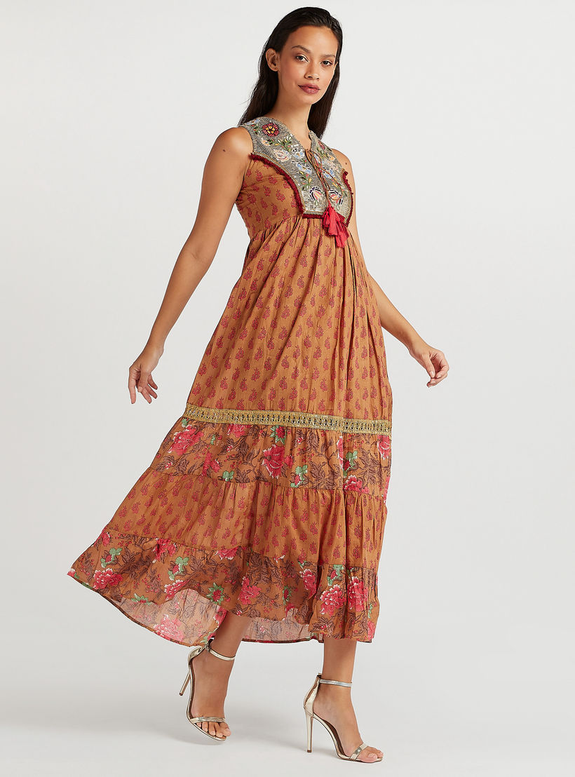 فستان ميدي إيه لاين مزيّن دون أكمام مع ربطة عنق-women-clothing-dresses-image-5