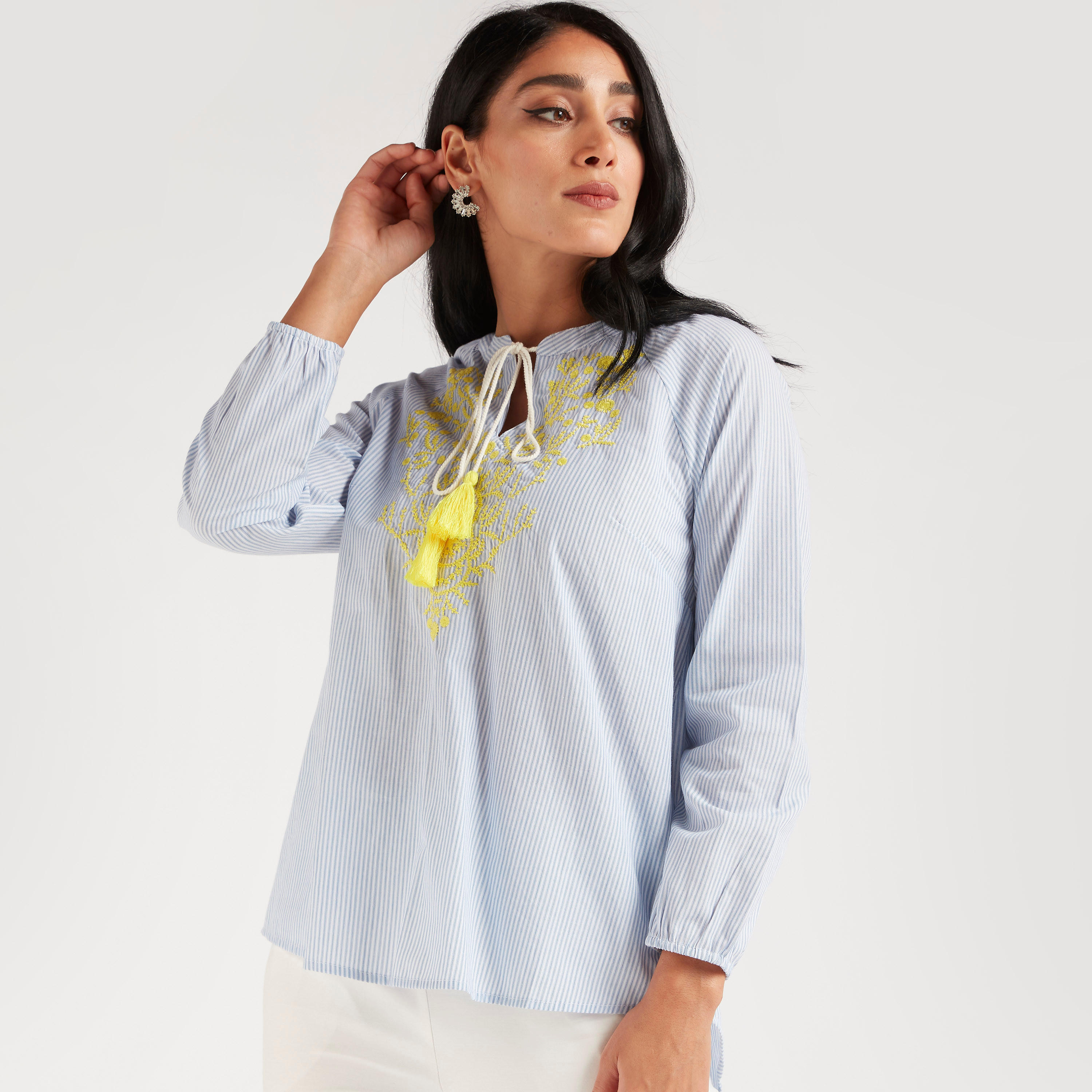 بلوزة مطرزة بأربطة وأكمام طويلة-women-clothing-shirtsandblouses-blouses-image-1