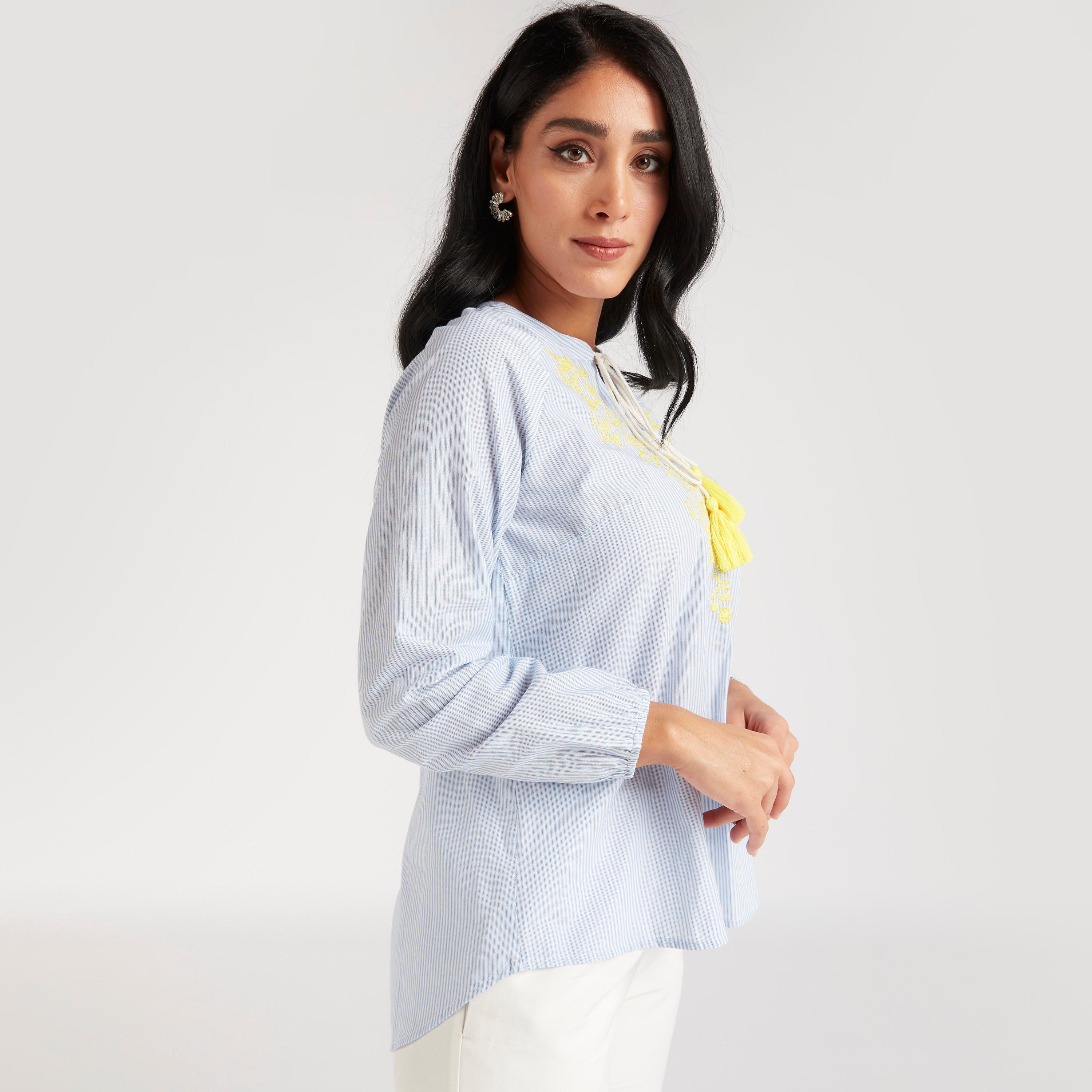 بلوزة مطرزة بأربطة وأكمام طويلة-women-clothing-shirtsandblouses-blouses-image-5