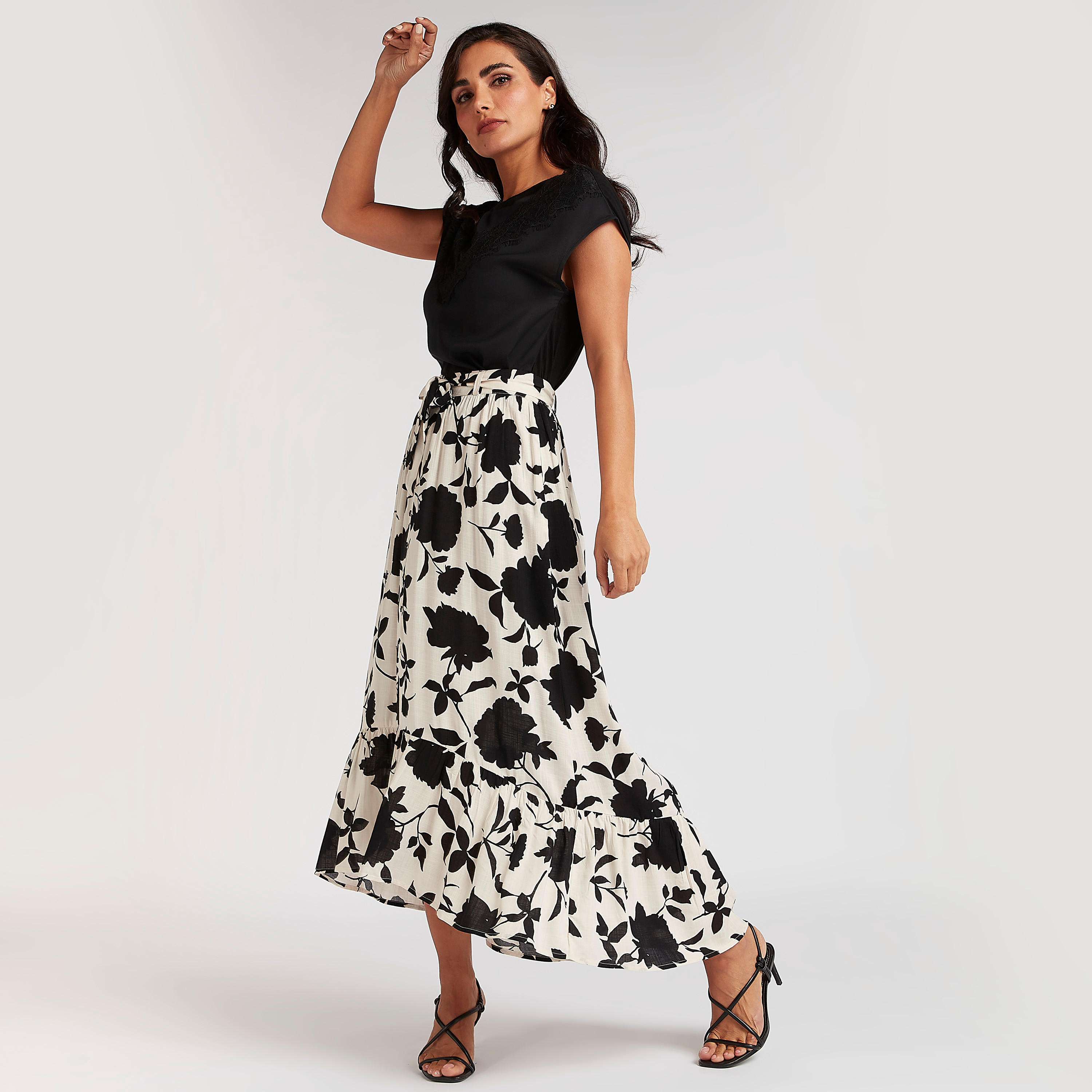 تنورة ميدي إيه لاين بحزام رباط وطبعات زهرية-women-clothing-bottoms-skirts-image-2