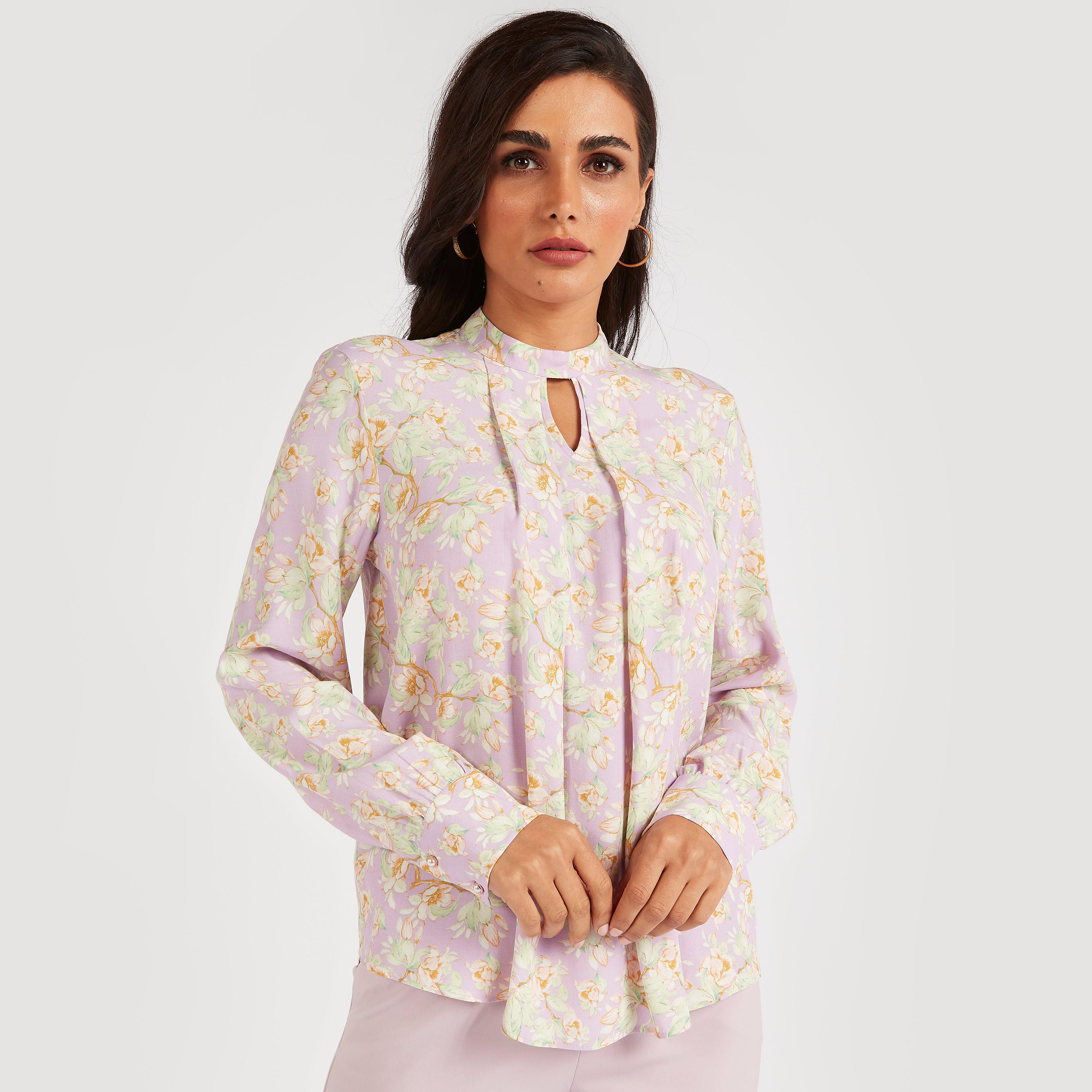 بلوزة بياقة عالية وأكمام طويلة وطبعات أزهار-women-clothing-shirtsandblouses-blouses-image-1