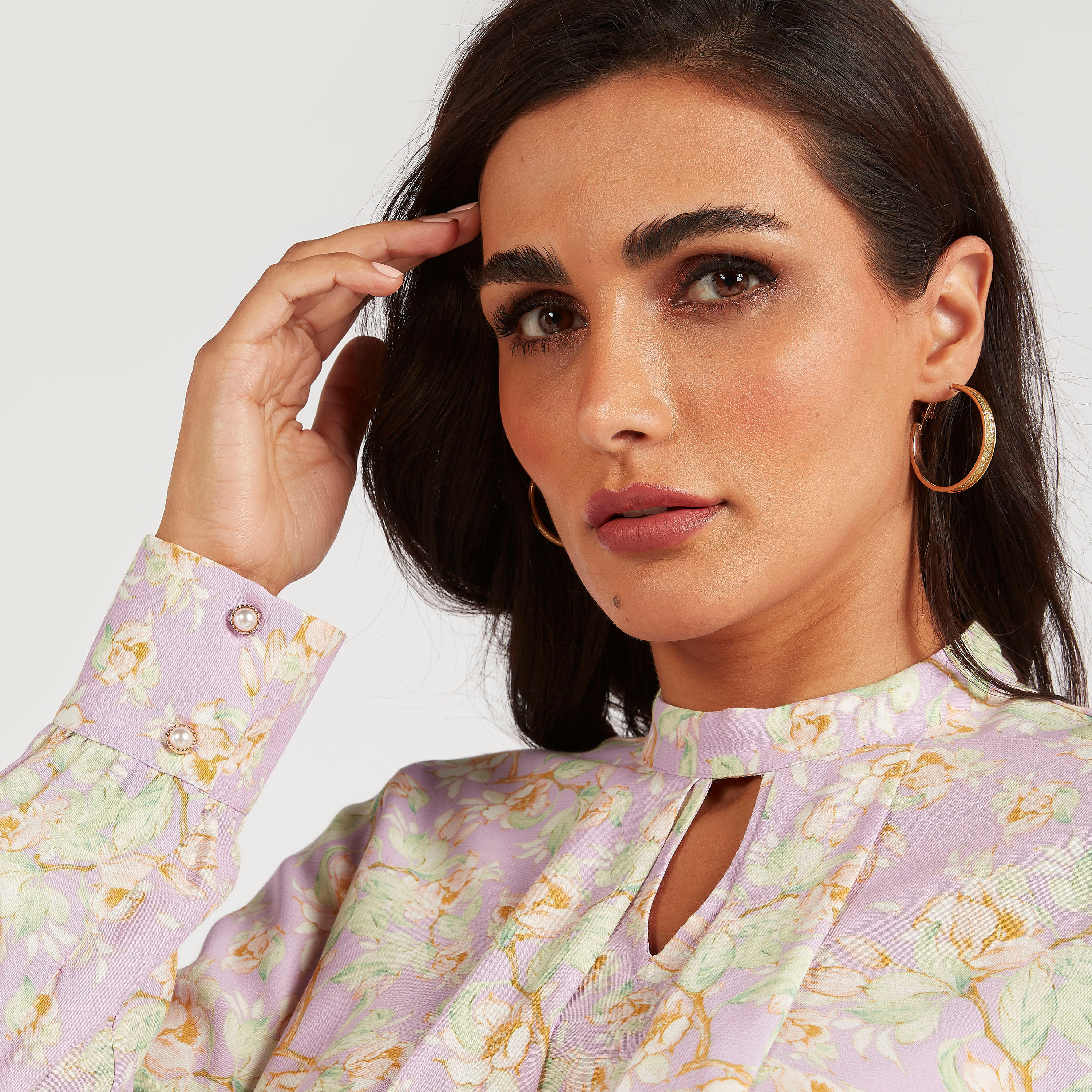 بلوزة بياقة عالية وأكمام طويلة وطبعات أزهار-women-clothing-shirtsandblouses-blouses-image-3