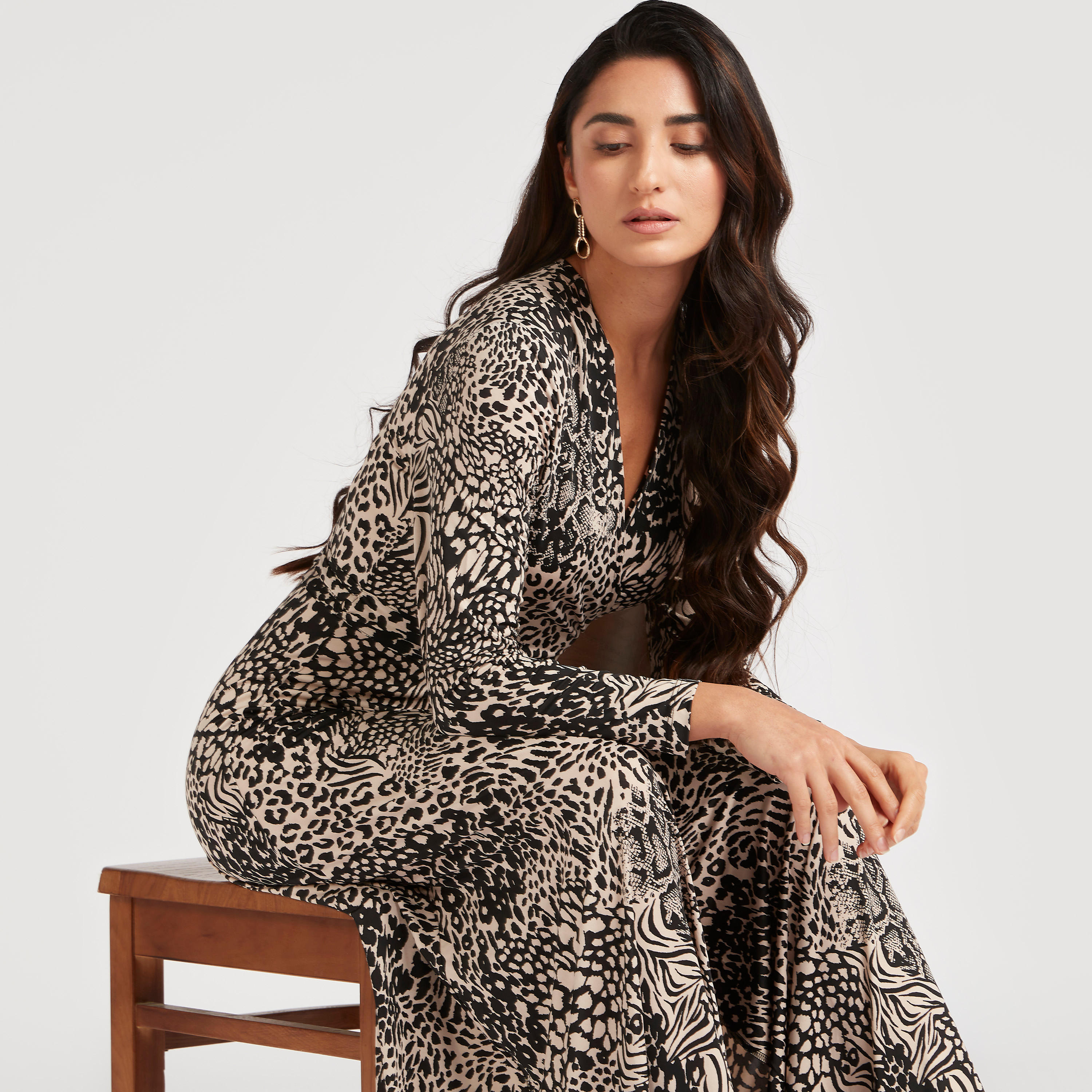 فستان إيه لاين طويل بياقة V وأكمام طويلة و طبعات حيوانات-women-clothing-dresses-image-2