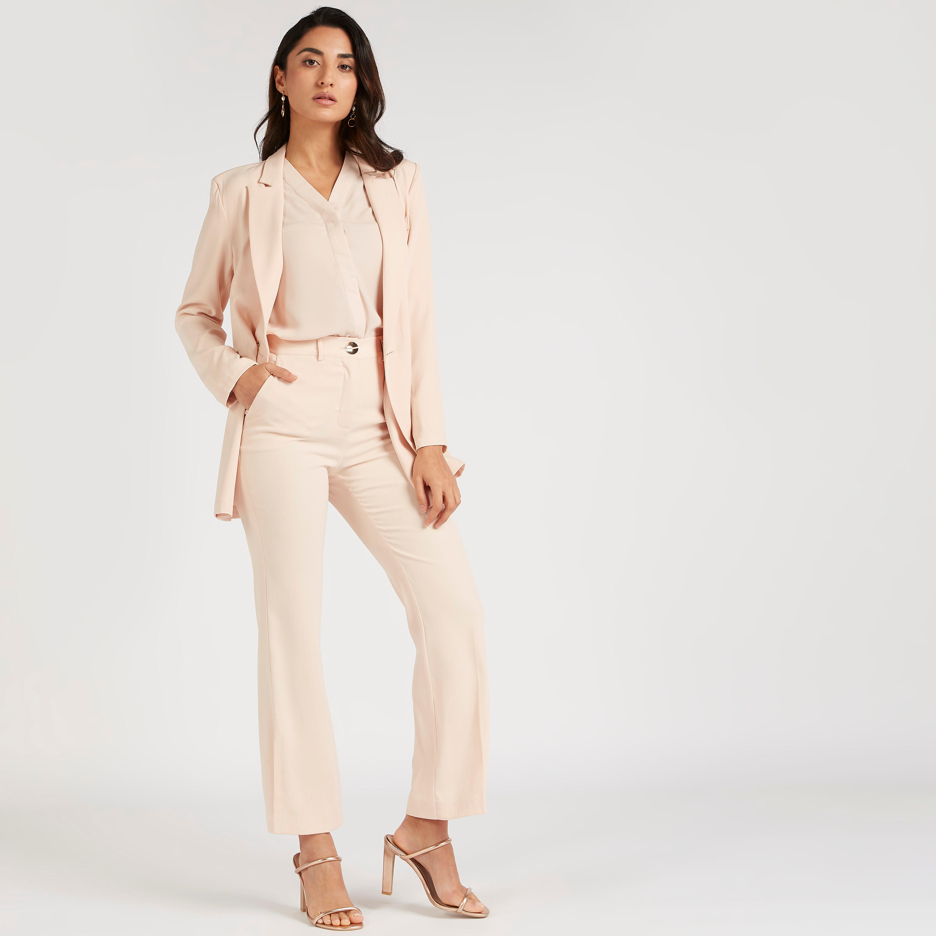 قميص سادة بياقة v وأكمام طويلة وزر إغلاق-women-clothing-shirtsandblouses-shirts-image-3