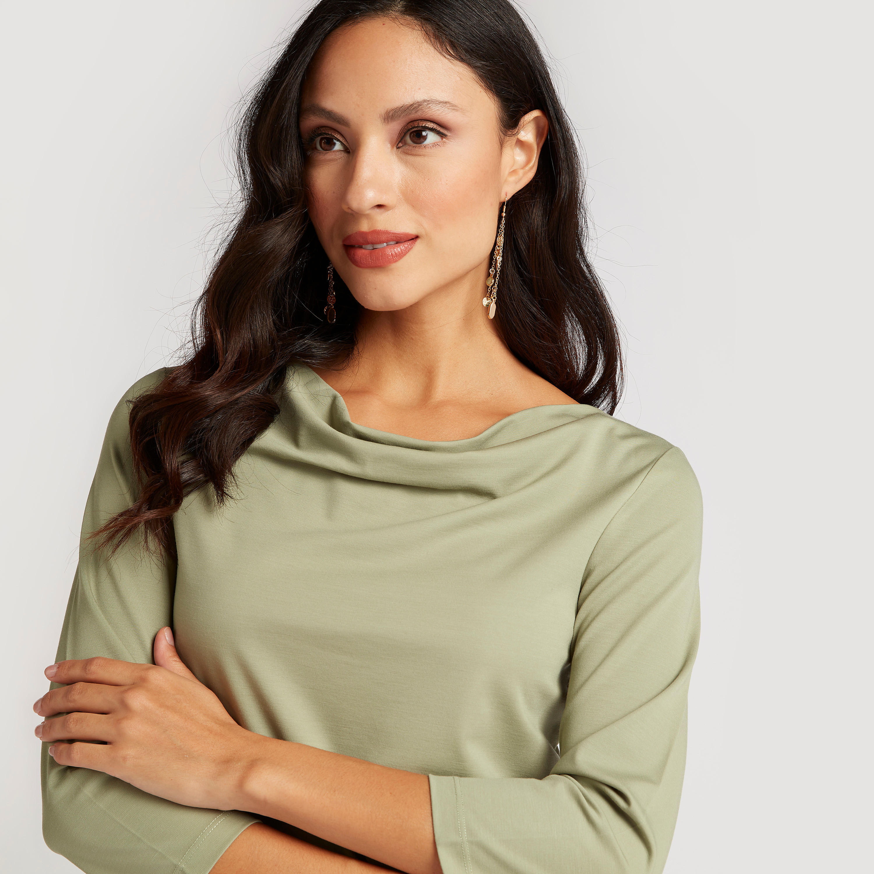 بلوزة سادة بياقة منسدلة وأكمام 3/4-women-clothing-shirtsandblouses-blouses-image-2