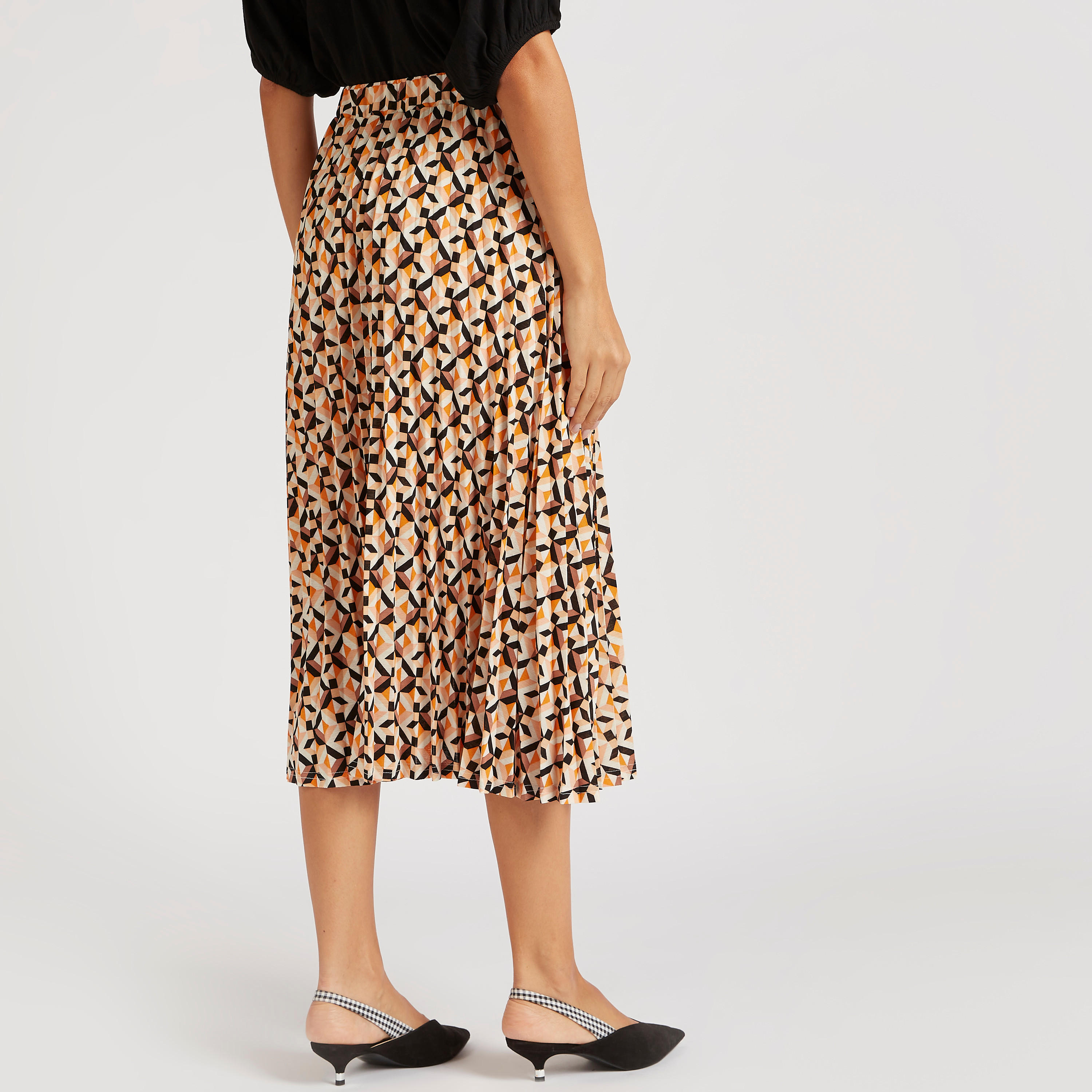 تنورة بطبعات هندسيّة وثنايا-women-clothing-bottoms-skirts-image-4
