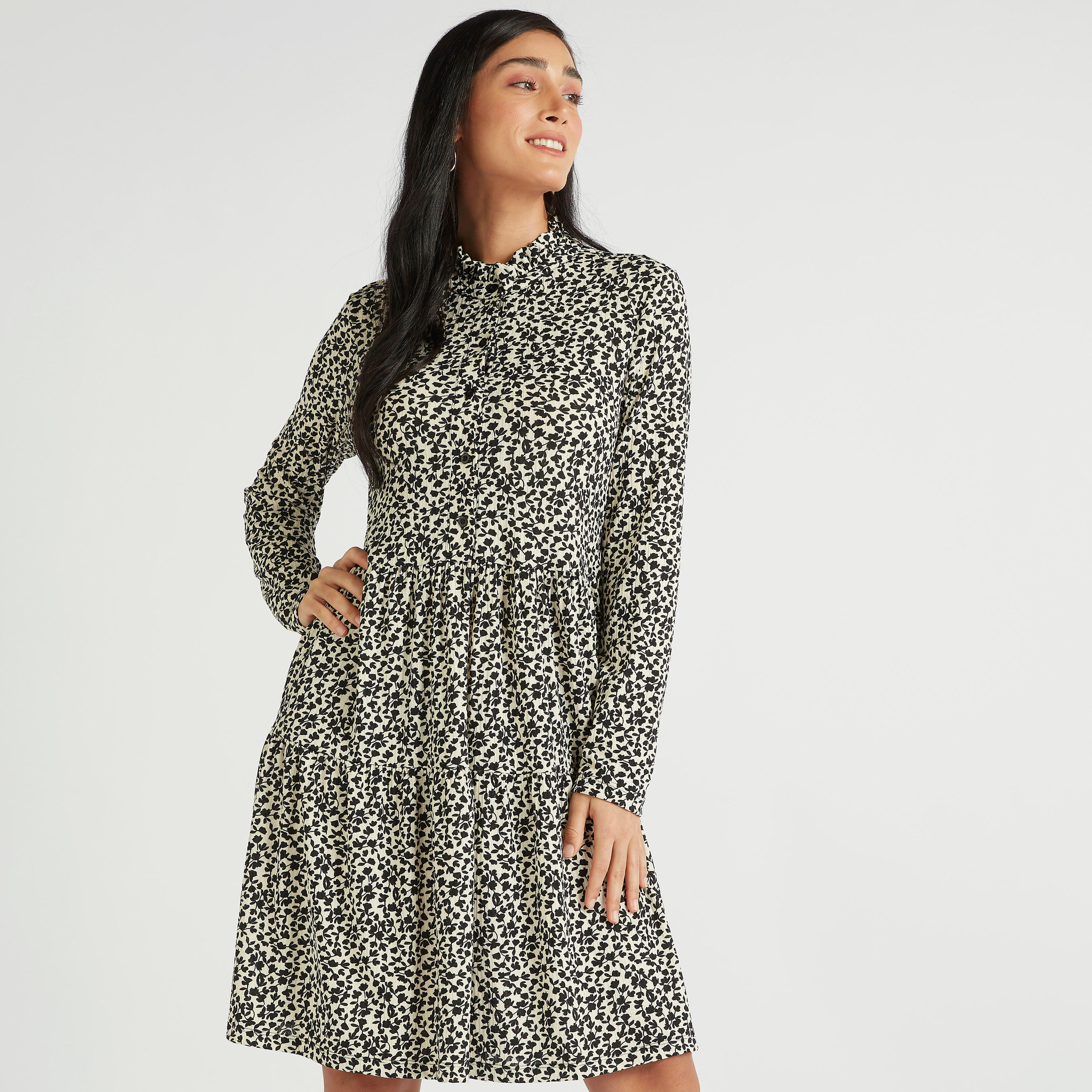 فستان إيه لاين قصير بطبعات أزهار وياقة عالية وأكمام طويلة-women-clothing-dresses-image-7