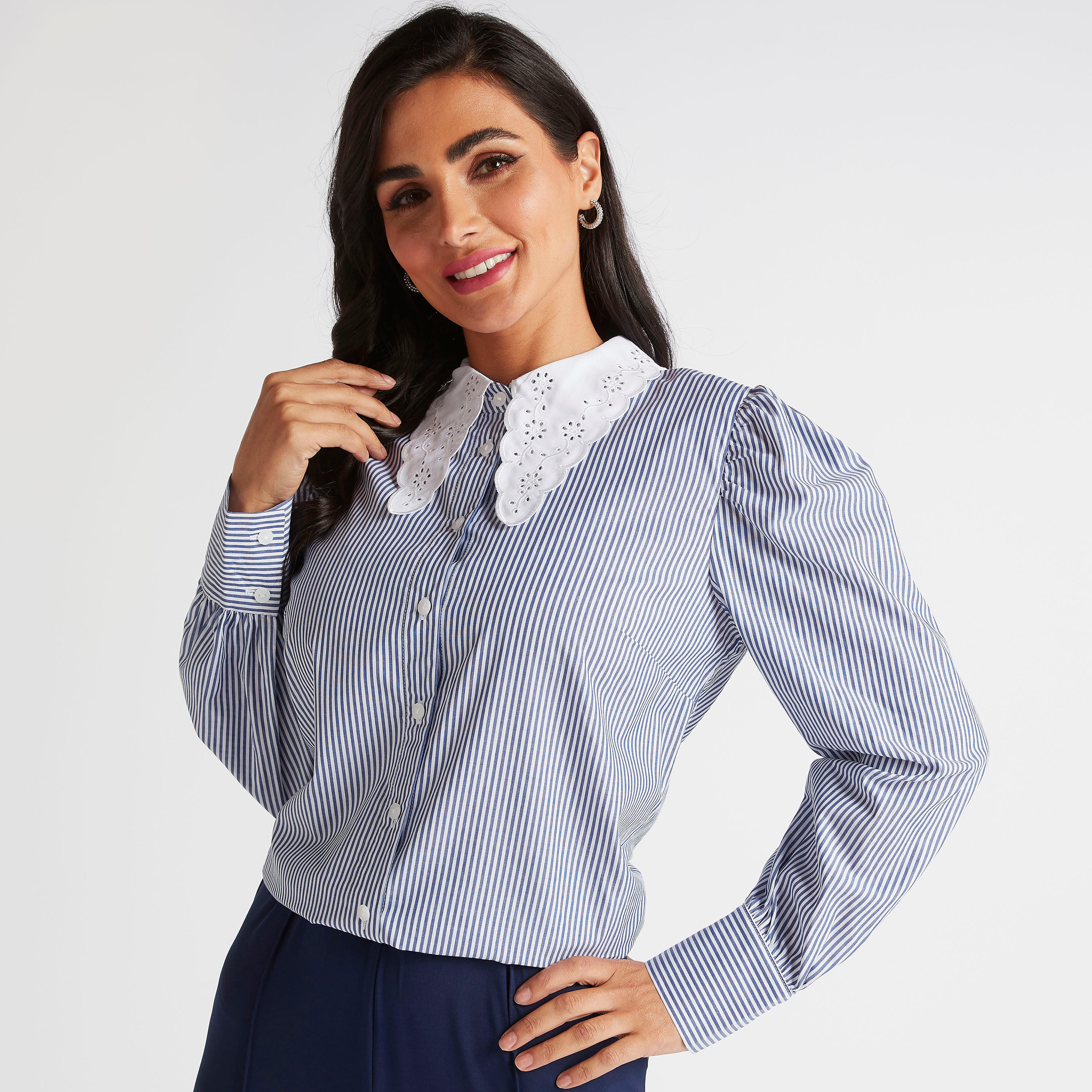 قميص مقلّم بياقة مطرّزة وأكمام بيشوب-women-clothing-shirtsandblouses-shirts-image-6