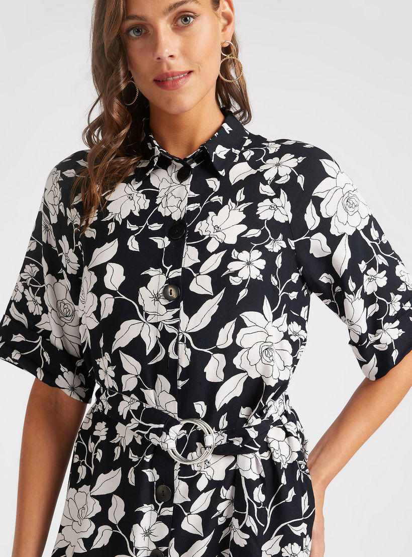 فستان قميص ميدي بطبعات أزهار وياقة عادية وحزام-women-clothing-dresses-image-4