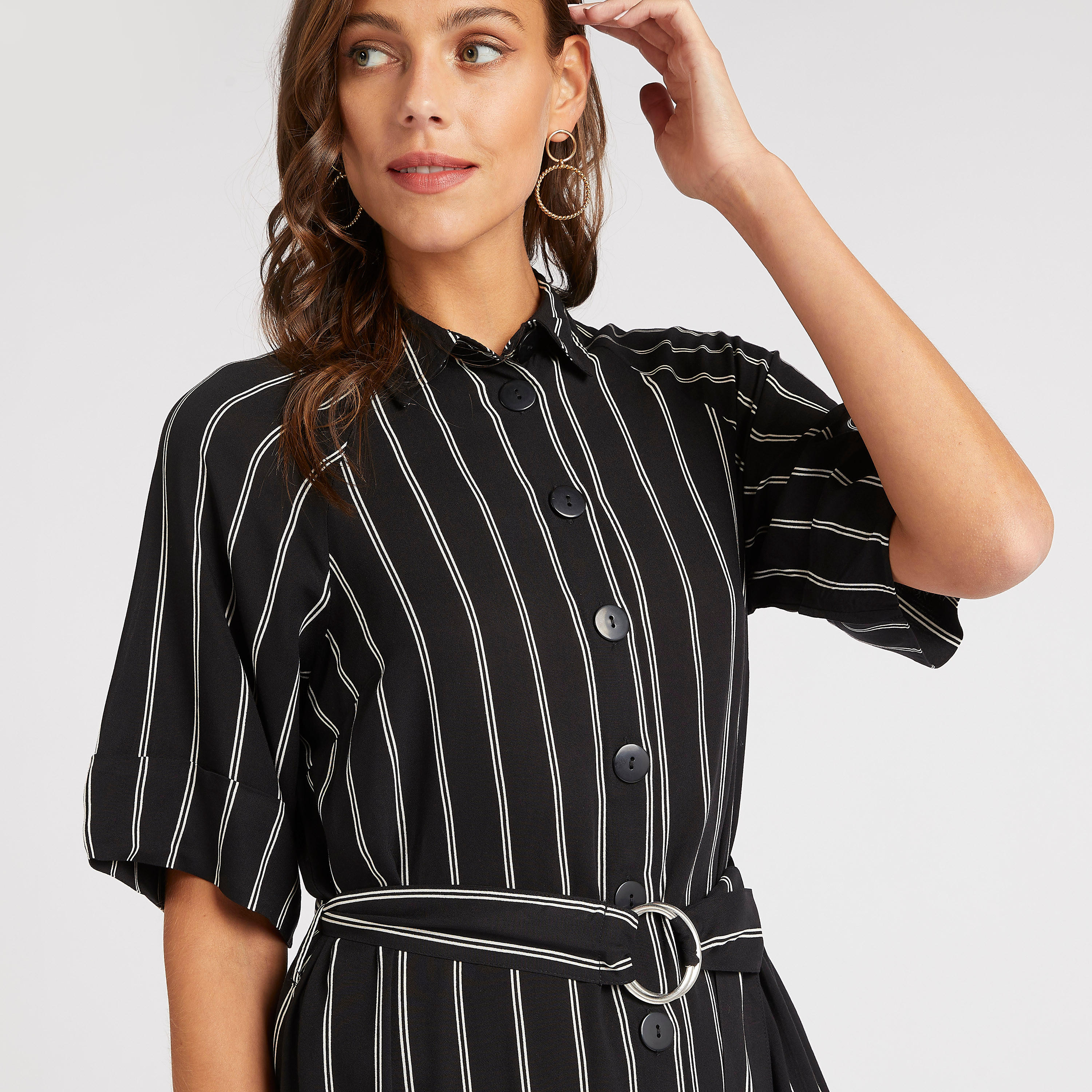 فستان ميدي مقلّم بياقة عادية وأكمام قصيرة-women-clothing-dresses-image-3
