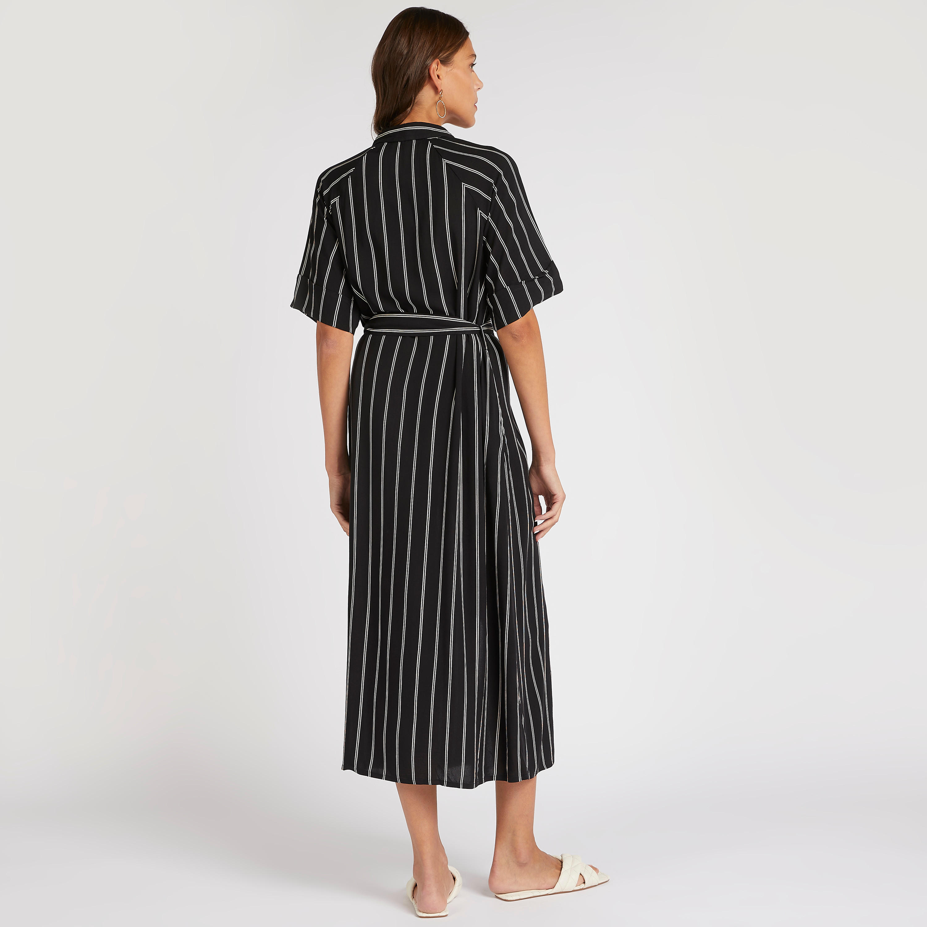 فستان ميدي مقلّم بياقة عادية وأكمام قصيرة-women-clothing-dresses-image-4