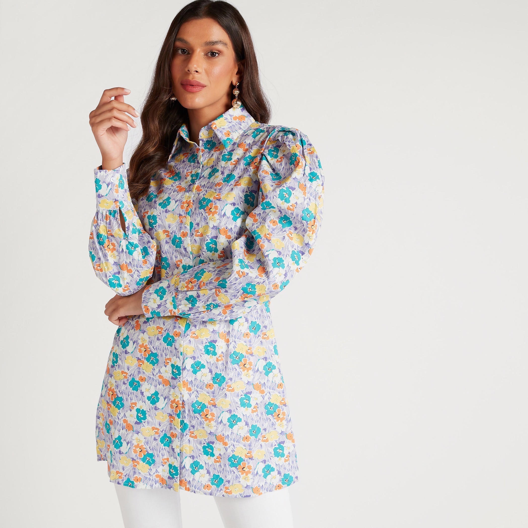 قميص طويل بطبعات أزهار وأكمام طويلة منفوخة-women-clothing-shirtsandblouses-shirts-image-1