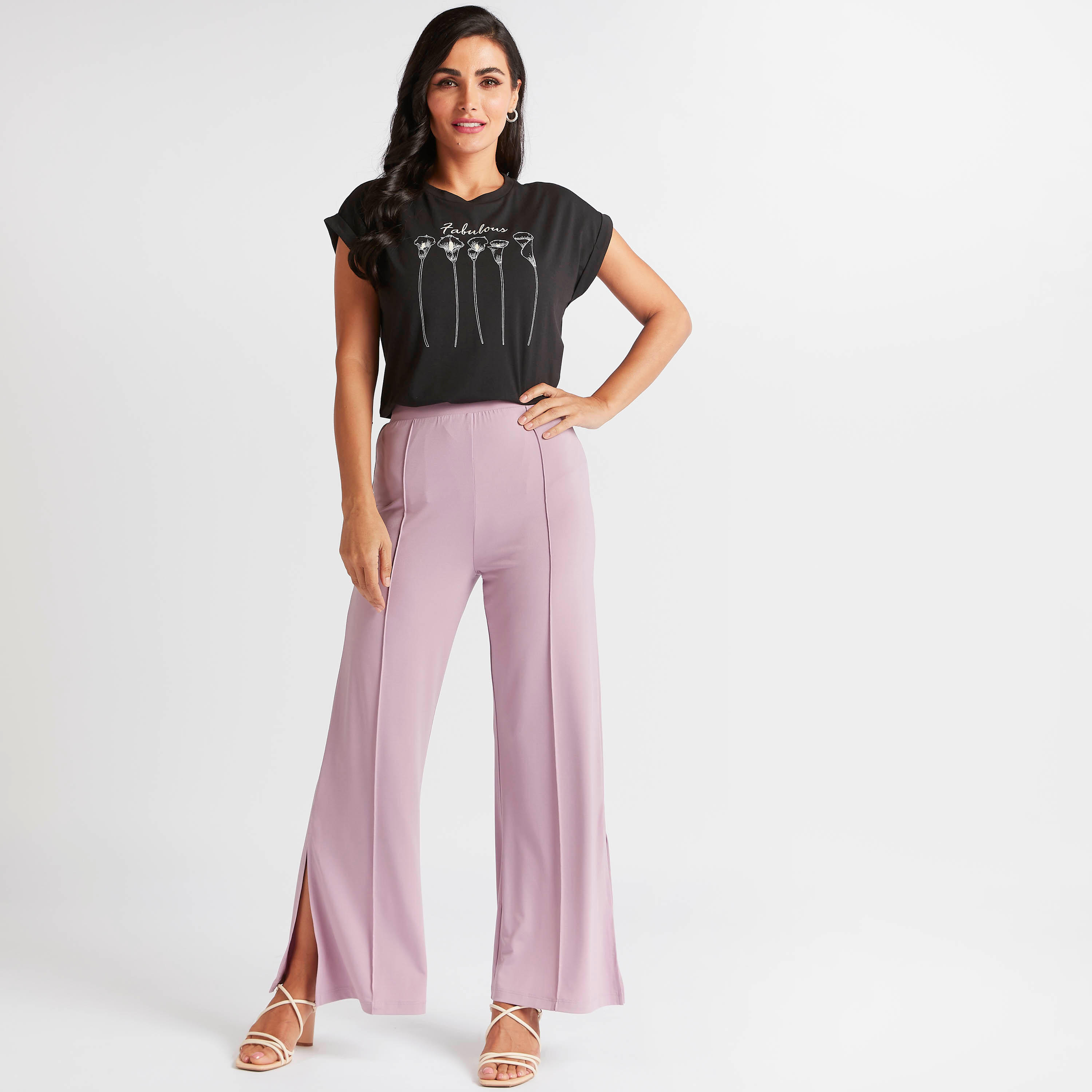 تيشيرت بياقة مستديرة وأكمام متمدّدة وطبعات من كابا-women-clothing-tshirts-image-3