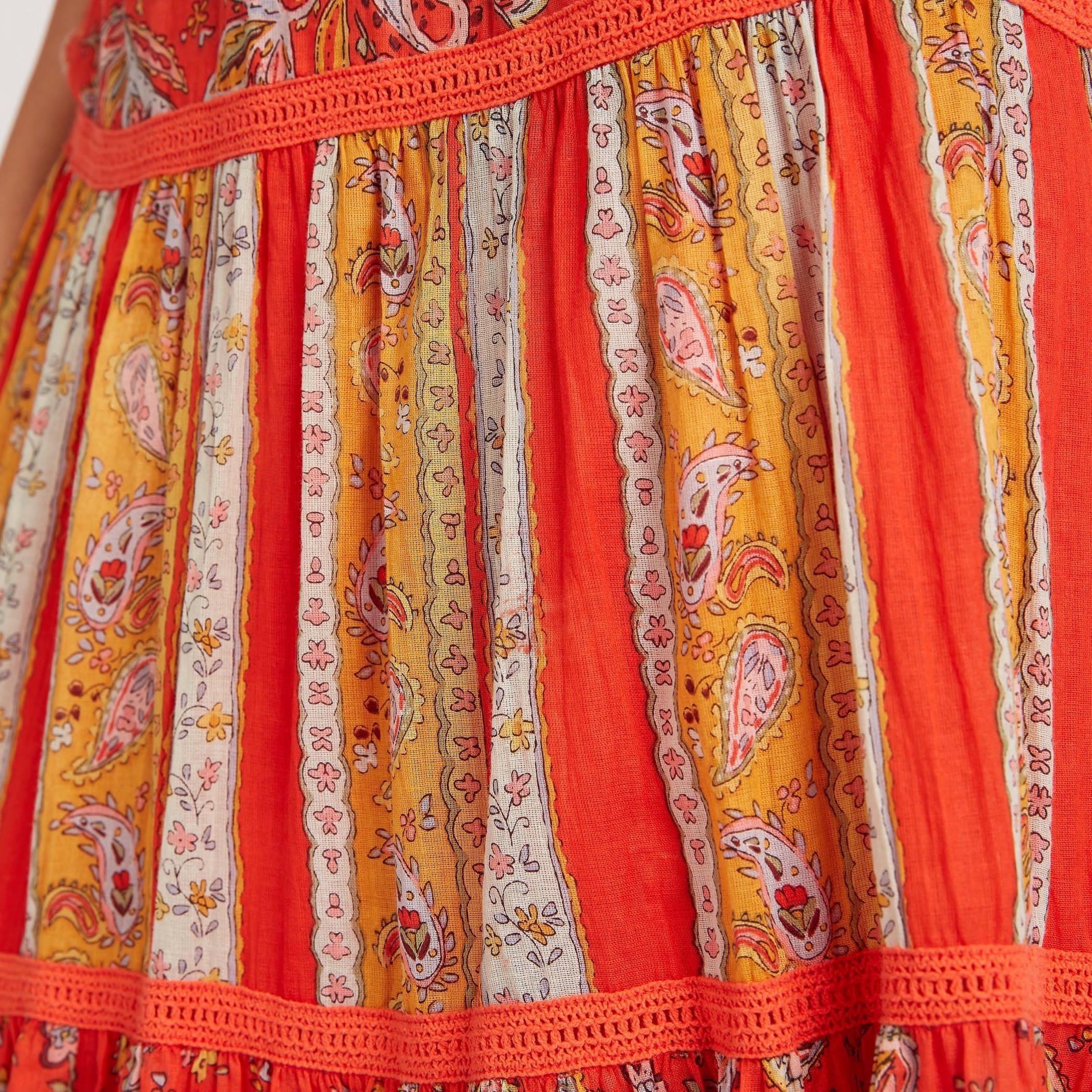 تنورة طويلة إيه لاين متعددة الطبقات بطبعات بيزلي وخصر مطاطي-women-clothing-bottoms-skirts-image-5