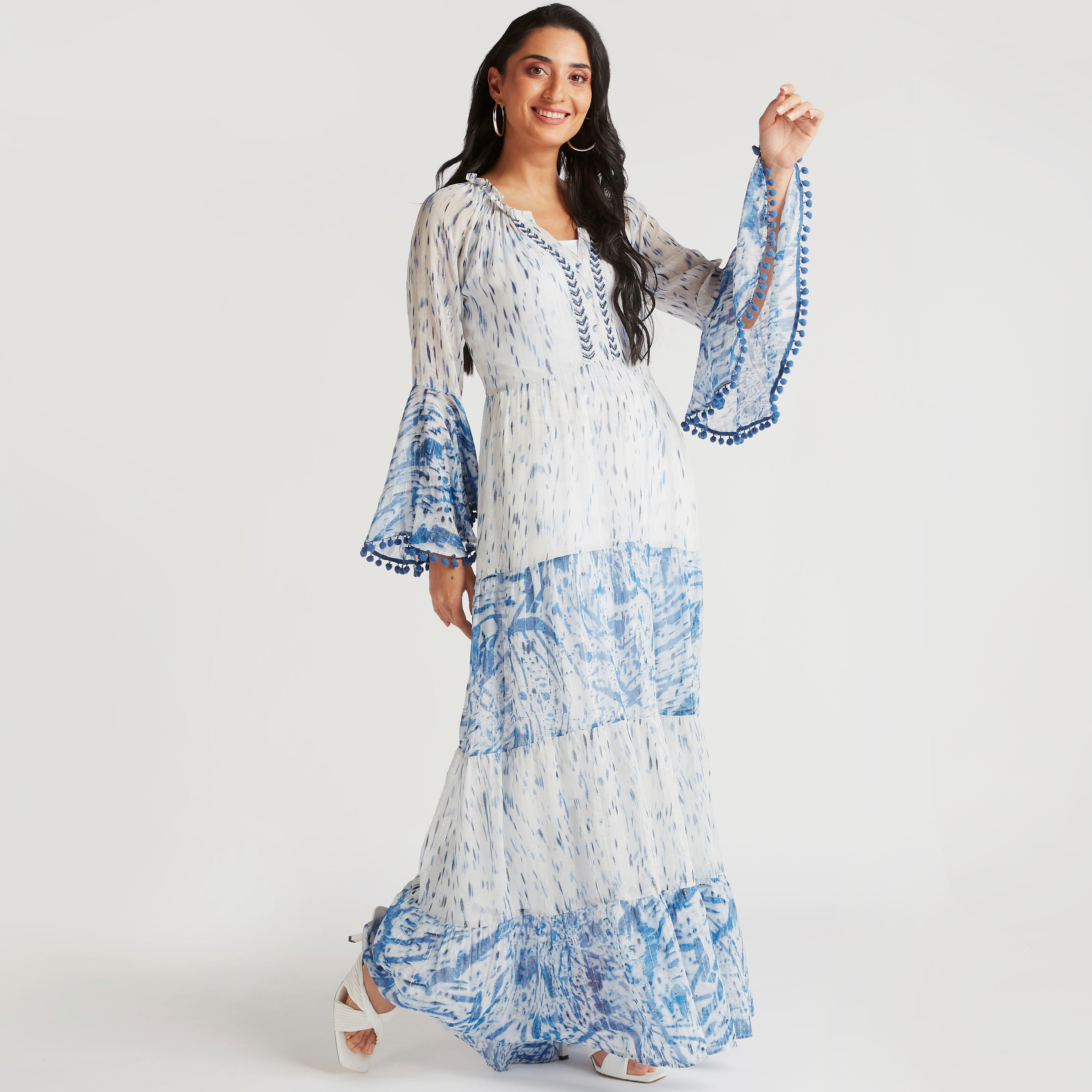فستان طويل مزين بالخرز وتفاصيل دانتيل وبوم بوم-women-clothing-dresses-image-2