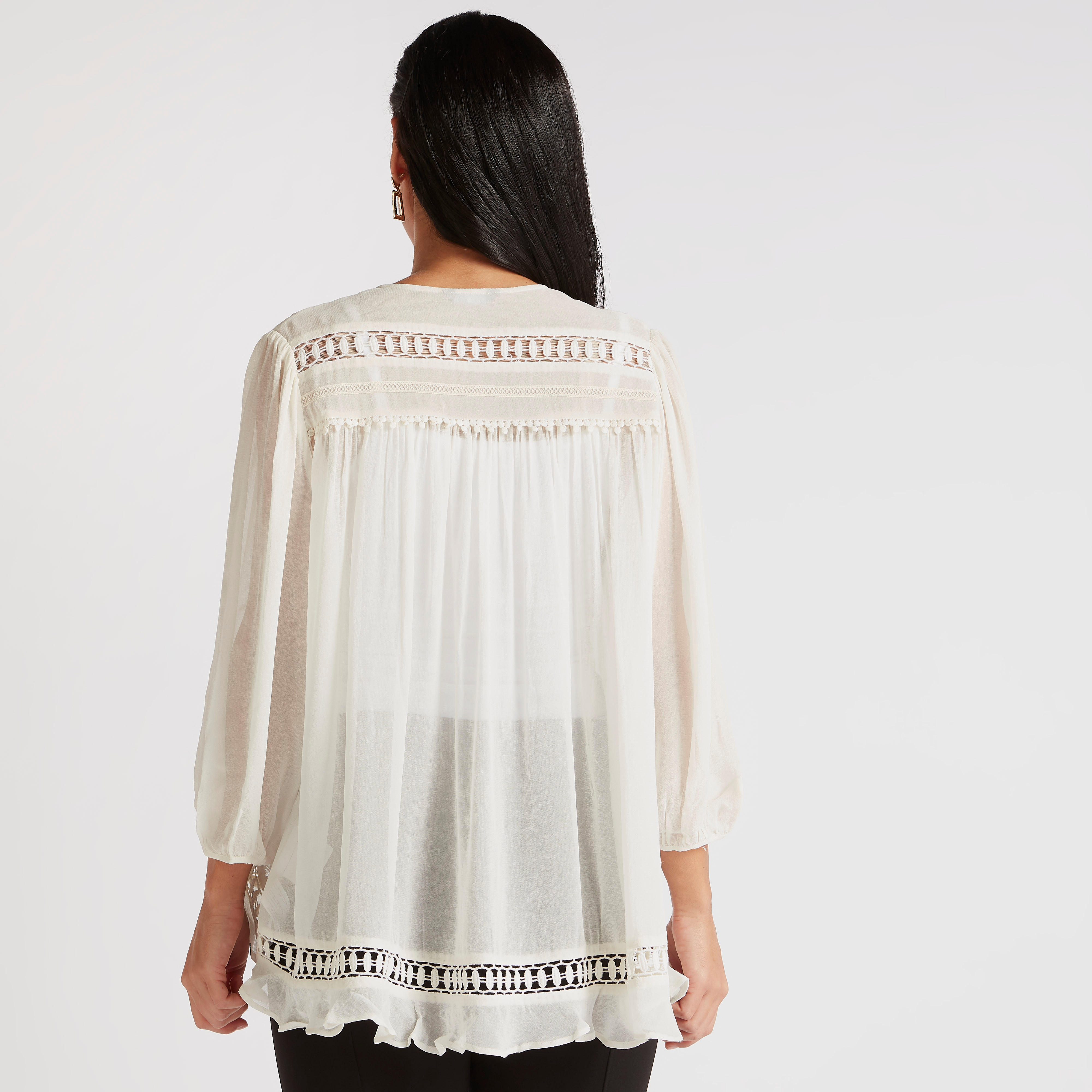 بلوزة مطرّزة بأكمام 3/4 وياقة بأربطة-women-clothing-shirtsandblouses-blouses-image-4