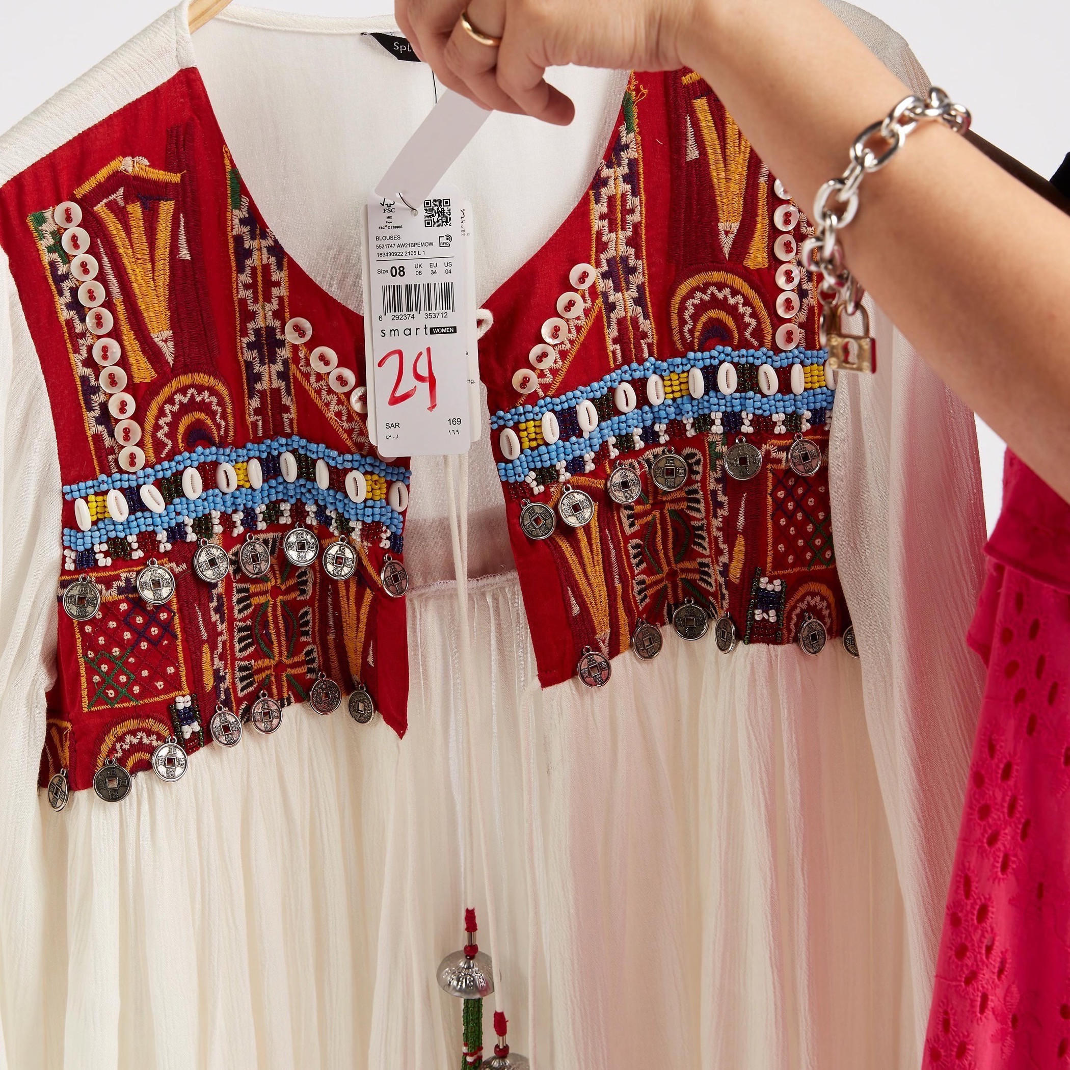 بلوزة مطرّزة بياقة عالية وأكمام طويلة-women-clothing-shirtsandblouses-blouses-image-6