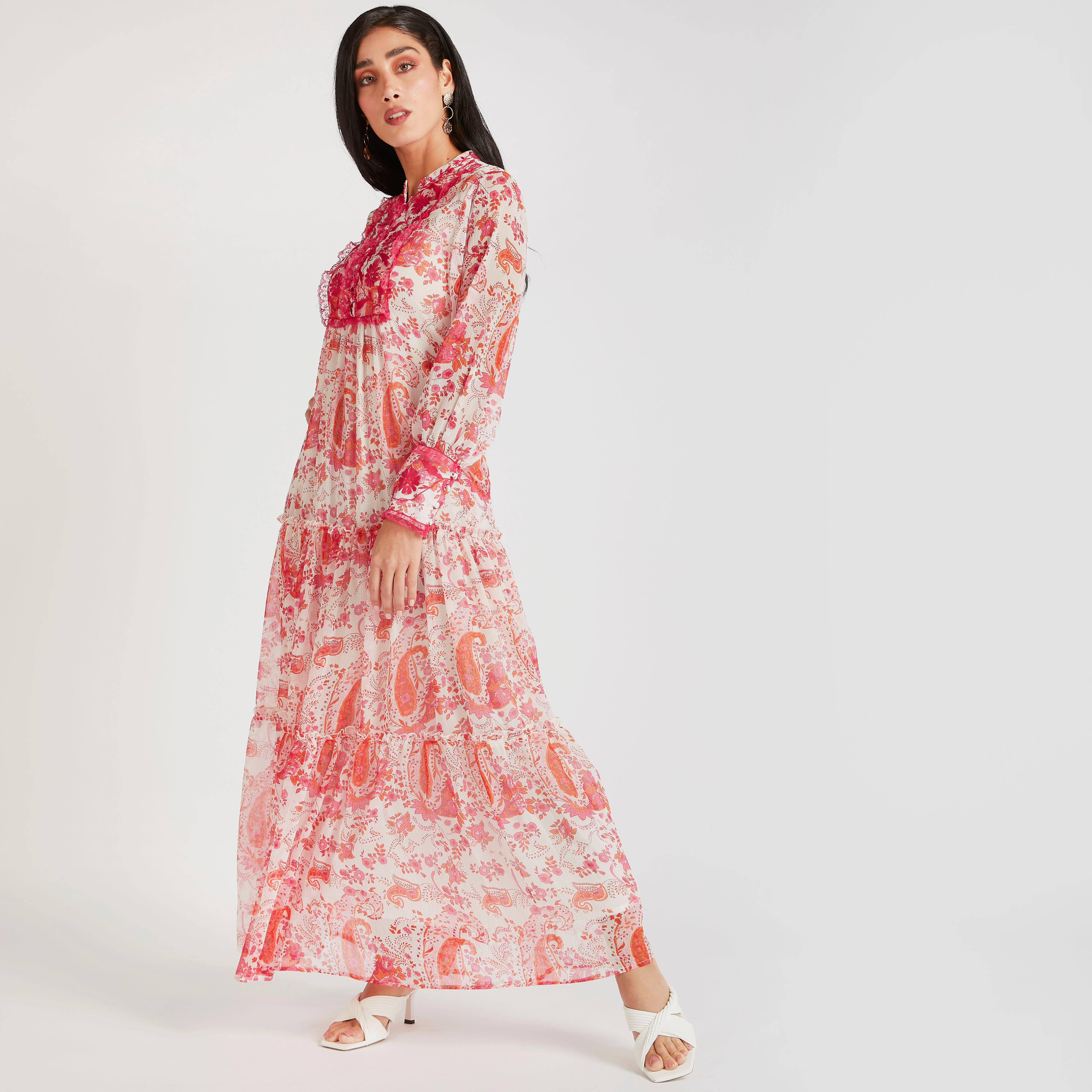فستان إيه لاين طويل بياقة ماندارين وطبعات بيزلي وتفاصيل دانتيل-women-clothing-dresses-image-2