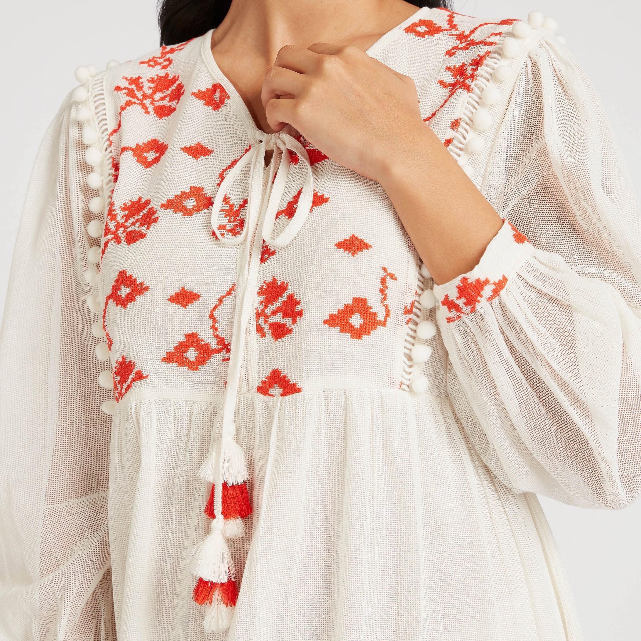 فستان ميدي إيه لاين مطرز بياقة V وأكمام طويلة-women-clothing-dresses-image-3