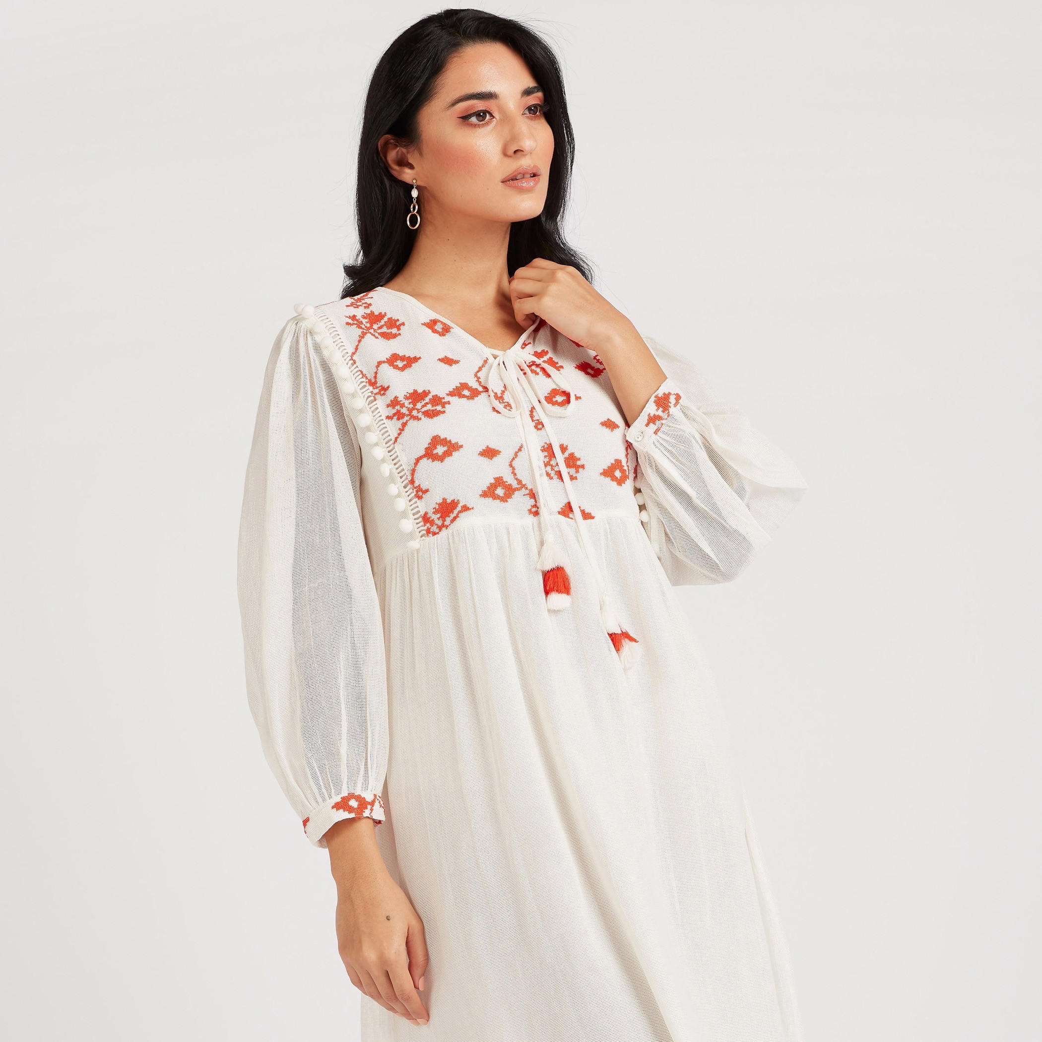 فستان ميدي إيه لاين مطرز بياقة V وأكمام طويلة-women-clothing-dresses-image-6