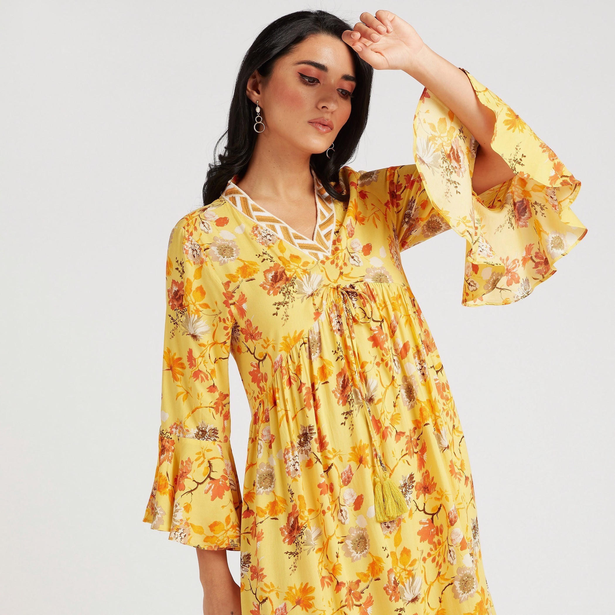 Floral Print Asymmetric Hem Maxi Dress with Flared Sleeves-women-clothing-dresses-image-5