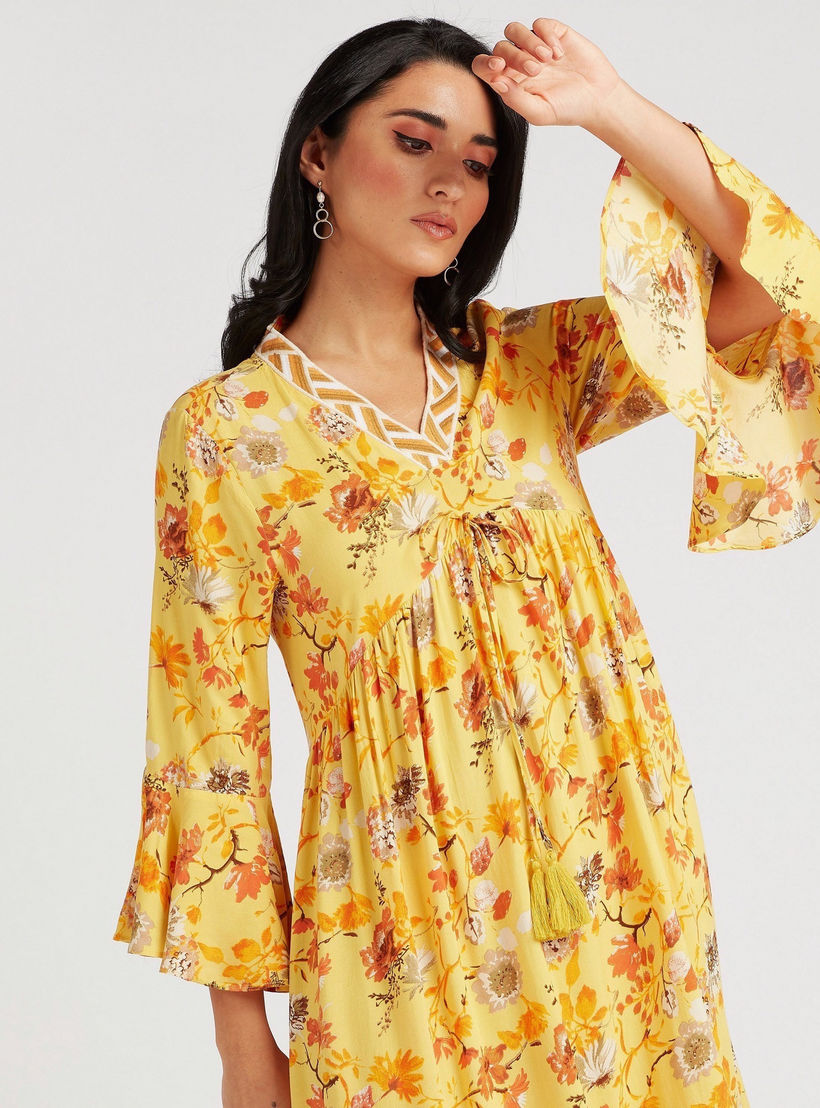 Floral Print Asymmetric Hem Maxi Dress with Flared Sleeves-women-clothing-dresses-image-5