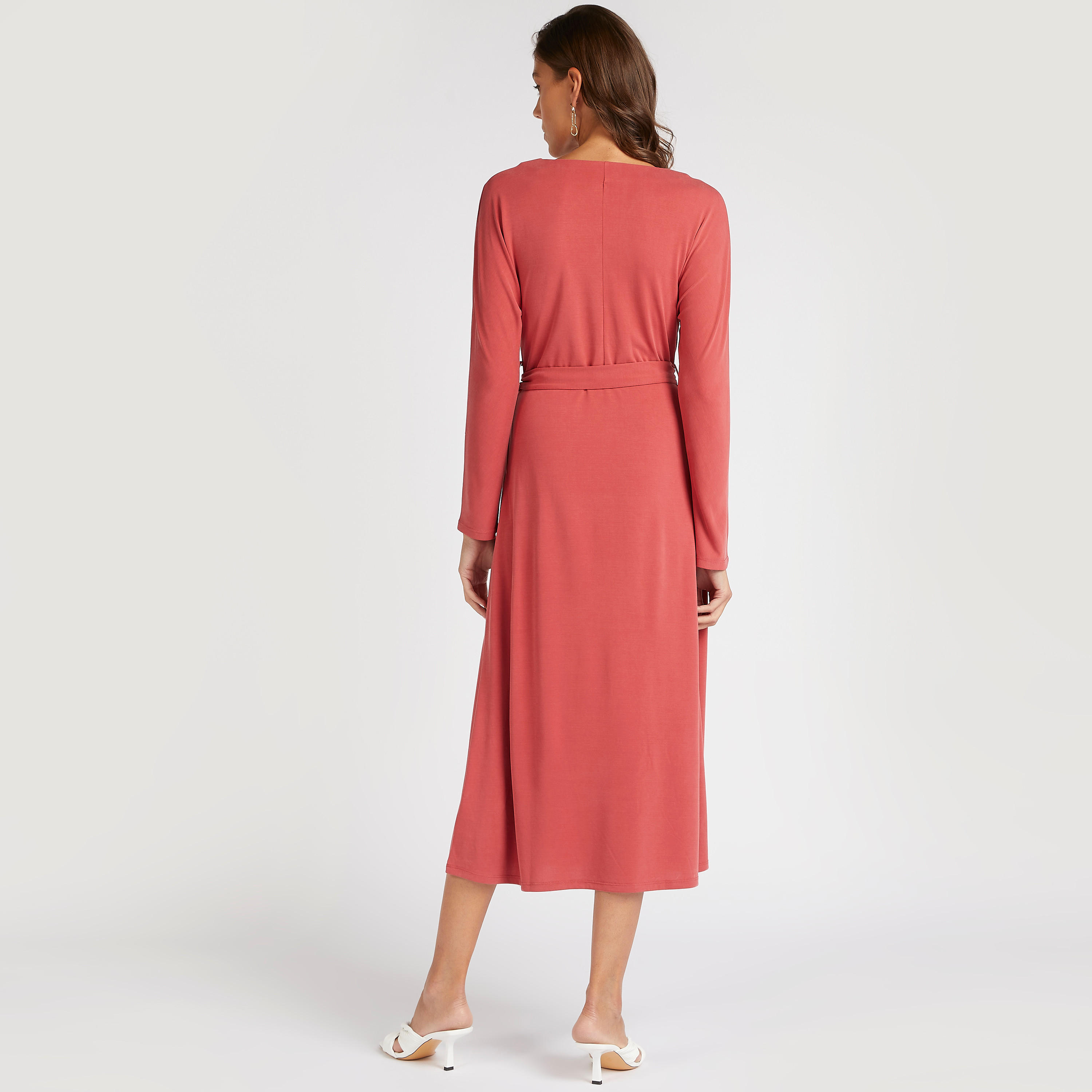 فستان ميدي ملفوف سادة بأكمام طويلة وحزام-women-clothing-dresses-image-1