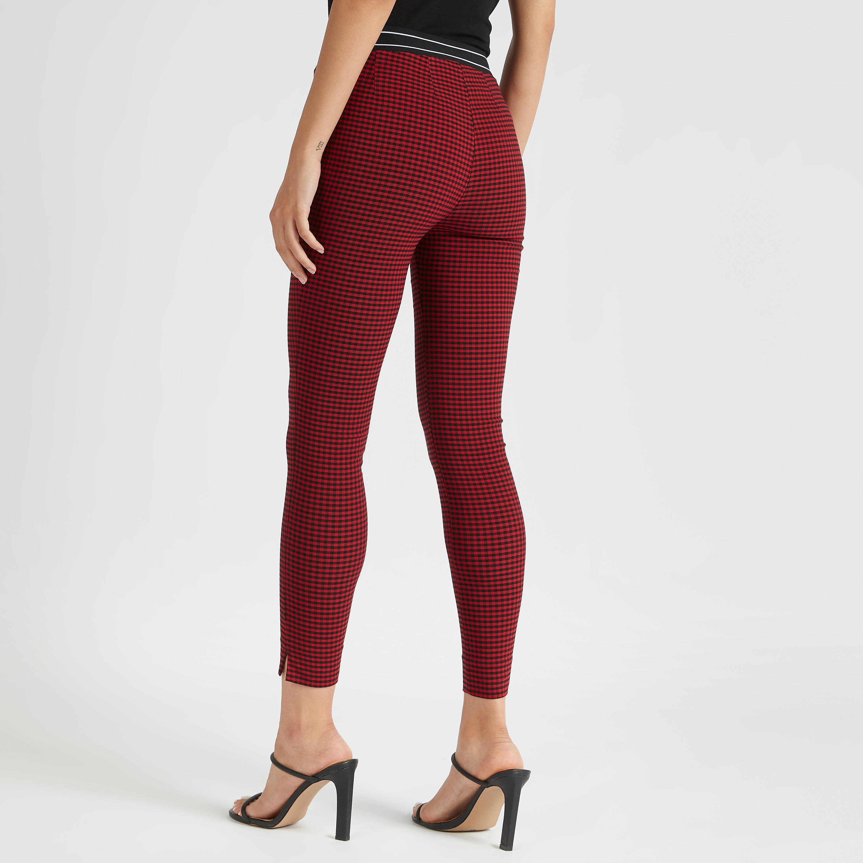 بنطلون تريقنز كاروهات بخصر متوسّط الارتفاع بسحّاب إغلاق وخصر مطّاطي-women-clothing-bottoms-trousers-image-4