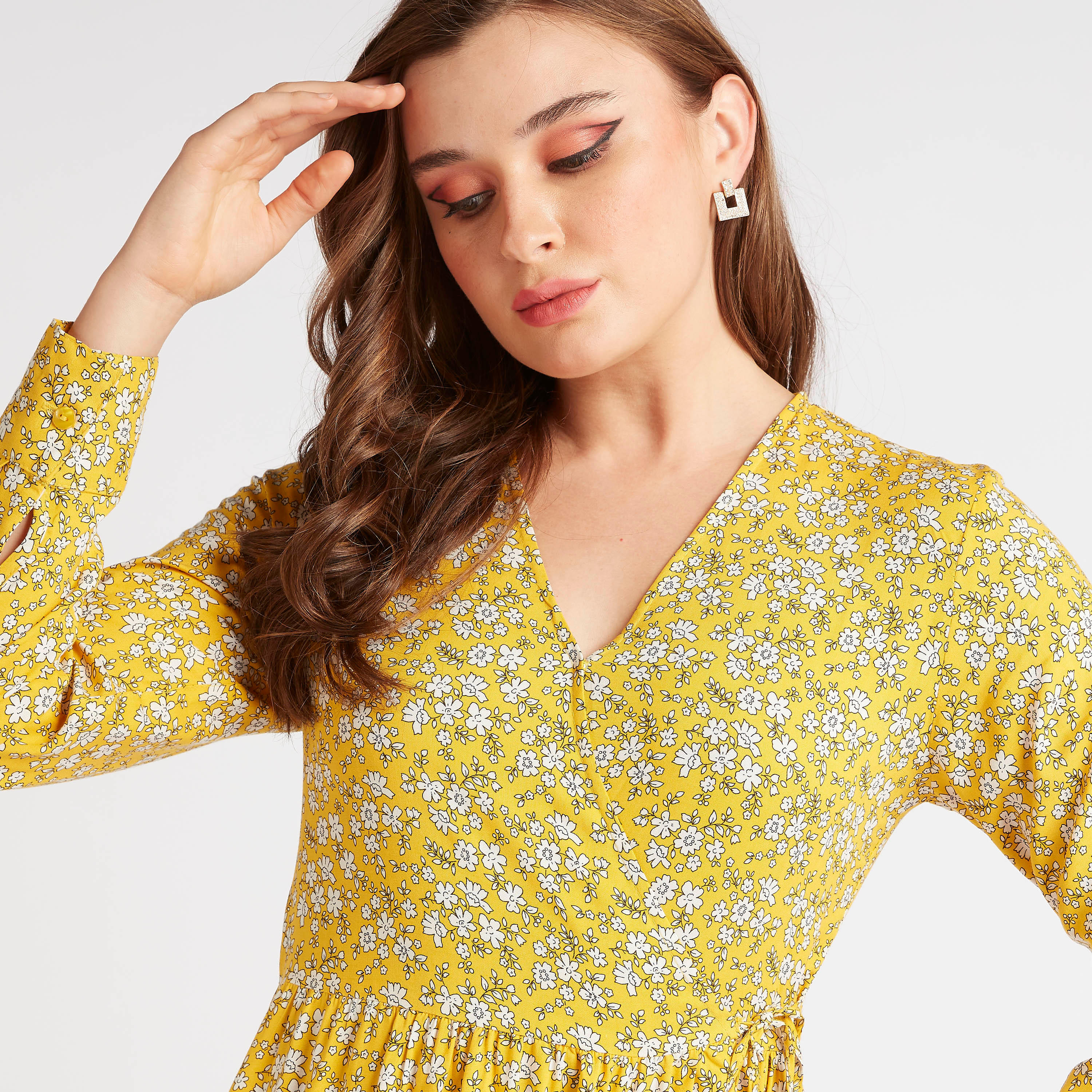 فستان ميدي ملفوف بأربطة وجيوب وطبعات أزهار-women-clothing-dresses-image-3