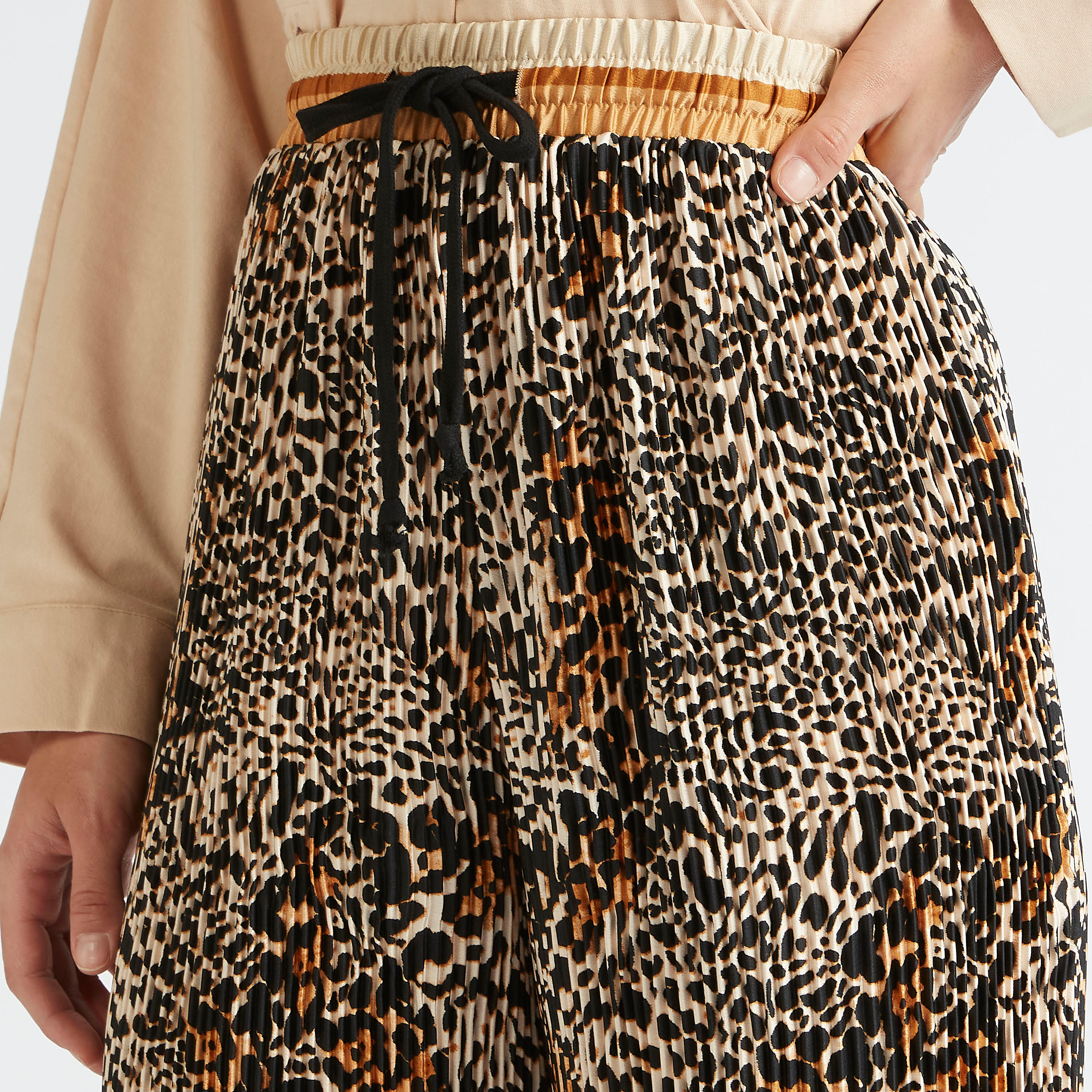 بنطلون بالازو بكشكشة وطبعات حيوانات وخصر متوسّط الارتفاع ورباط إغلاق-women-clothing-bottoms-trousers-image-3