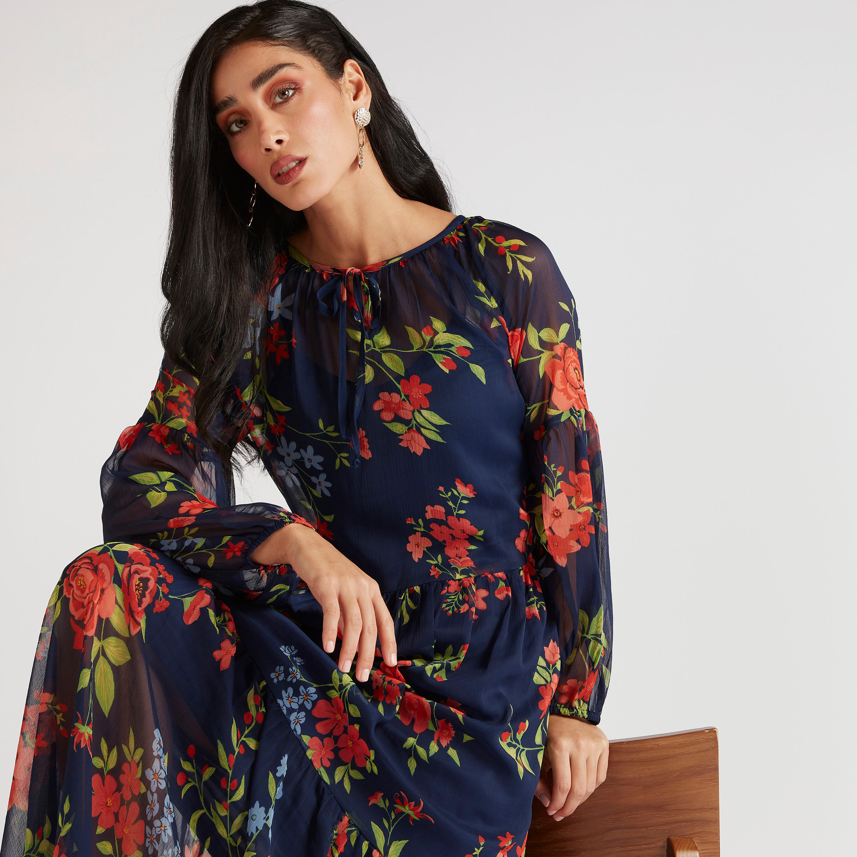 فستان إيه لاين طويل بطبعات أزهار وأكمام طويلة وحزام رباط-women-clothing-dresses-image-1